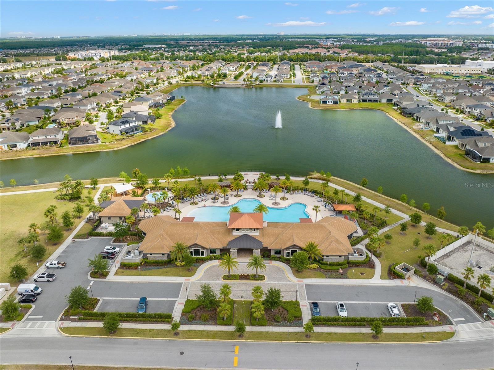 2449 Varenna Loop, FL
