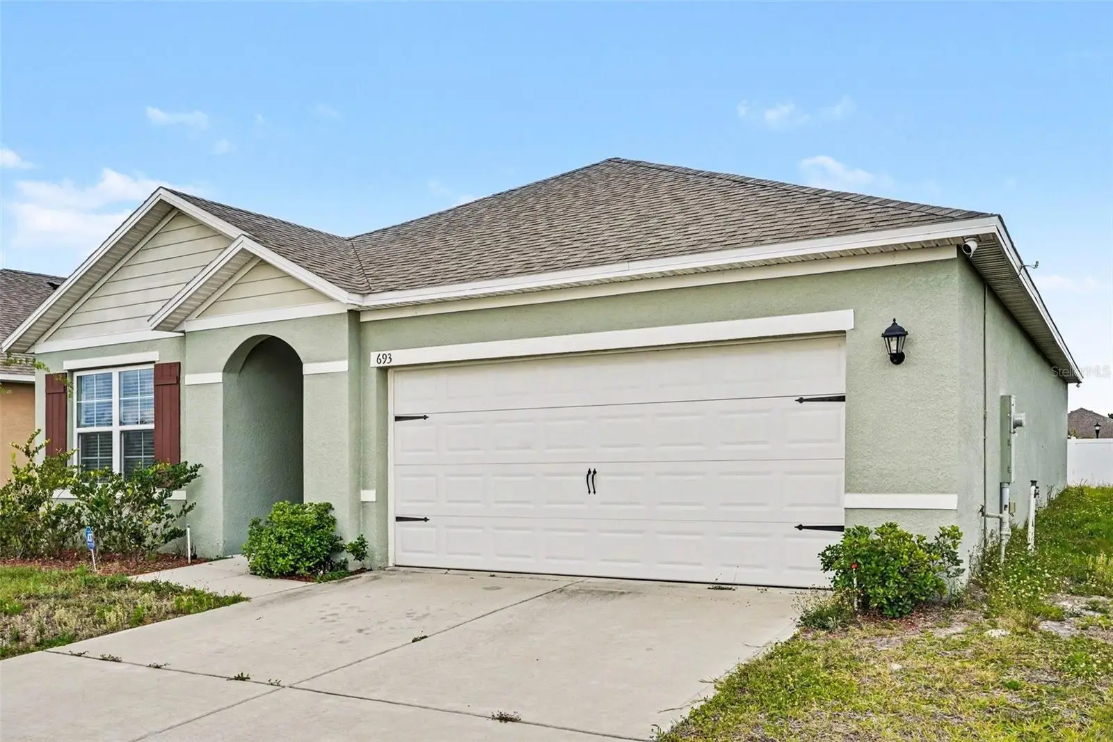 693 Squires Grove Drive, FL