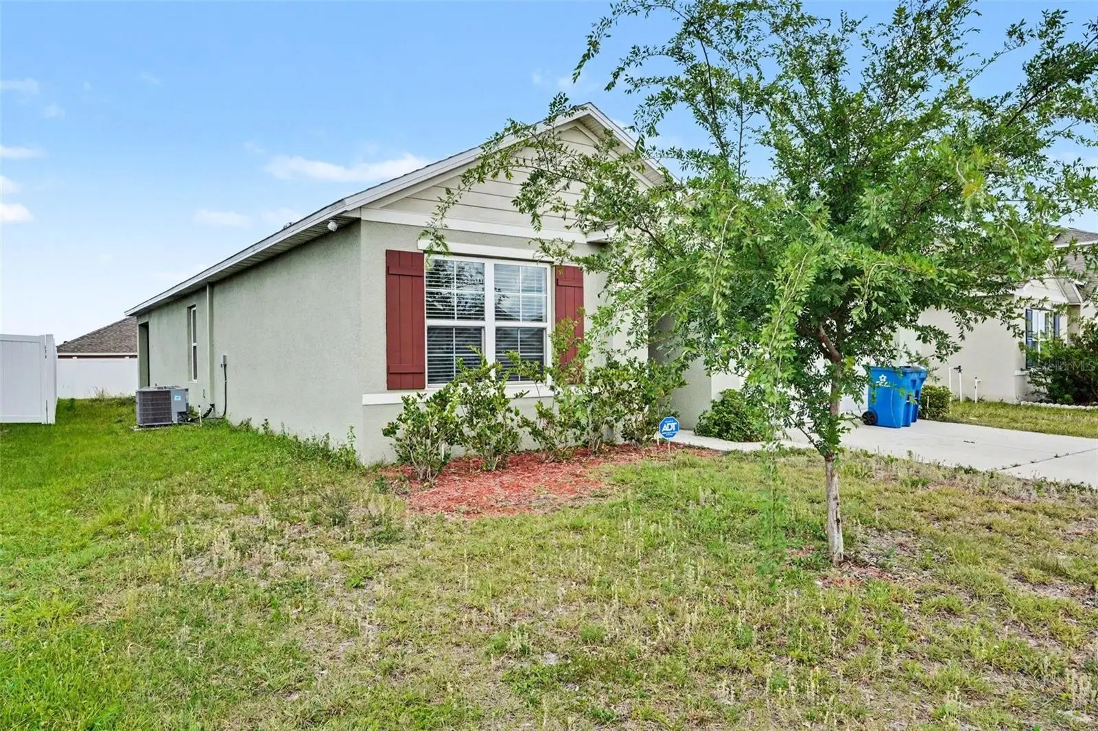 693 Squires Grove Drive, FL