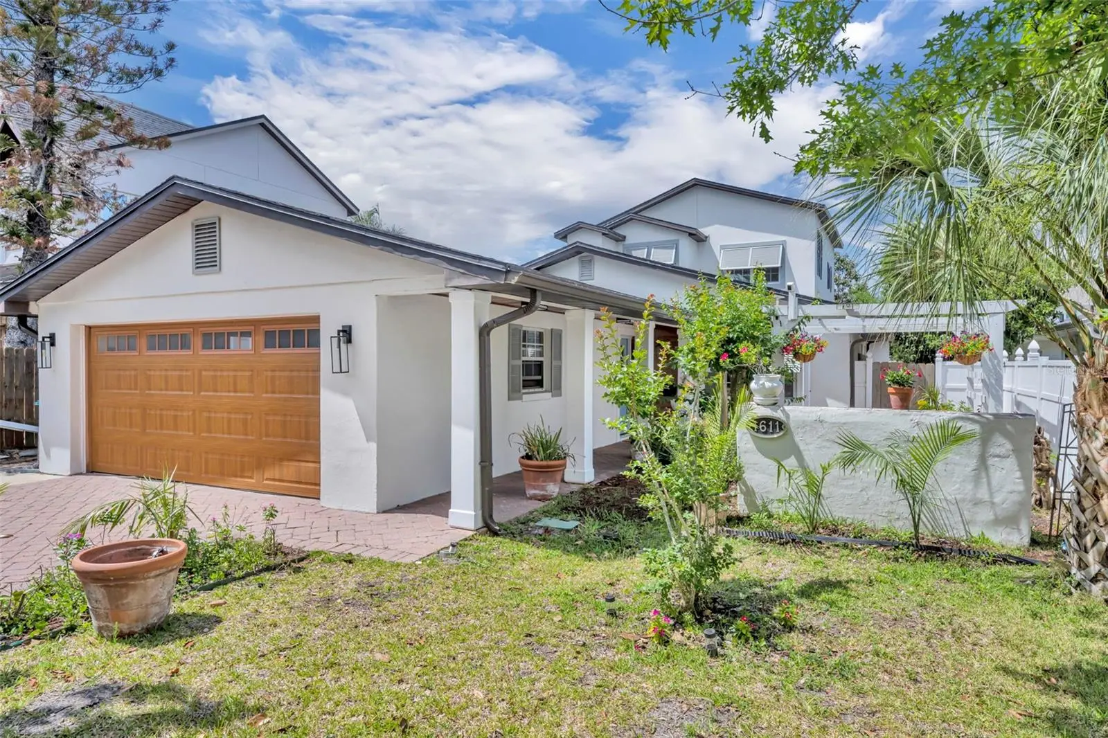 1611 Chestnut Avenue, FL