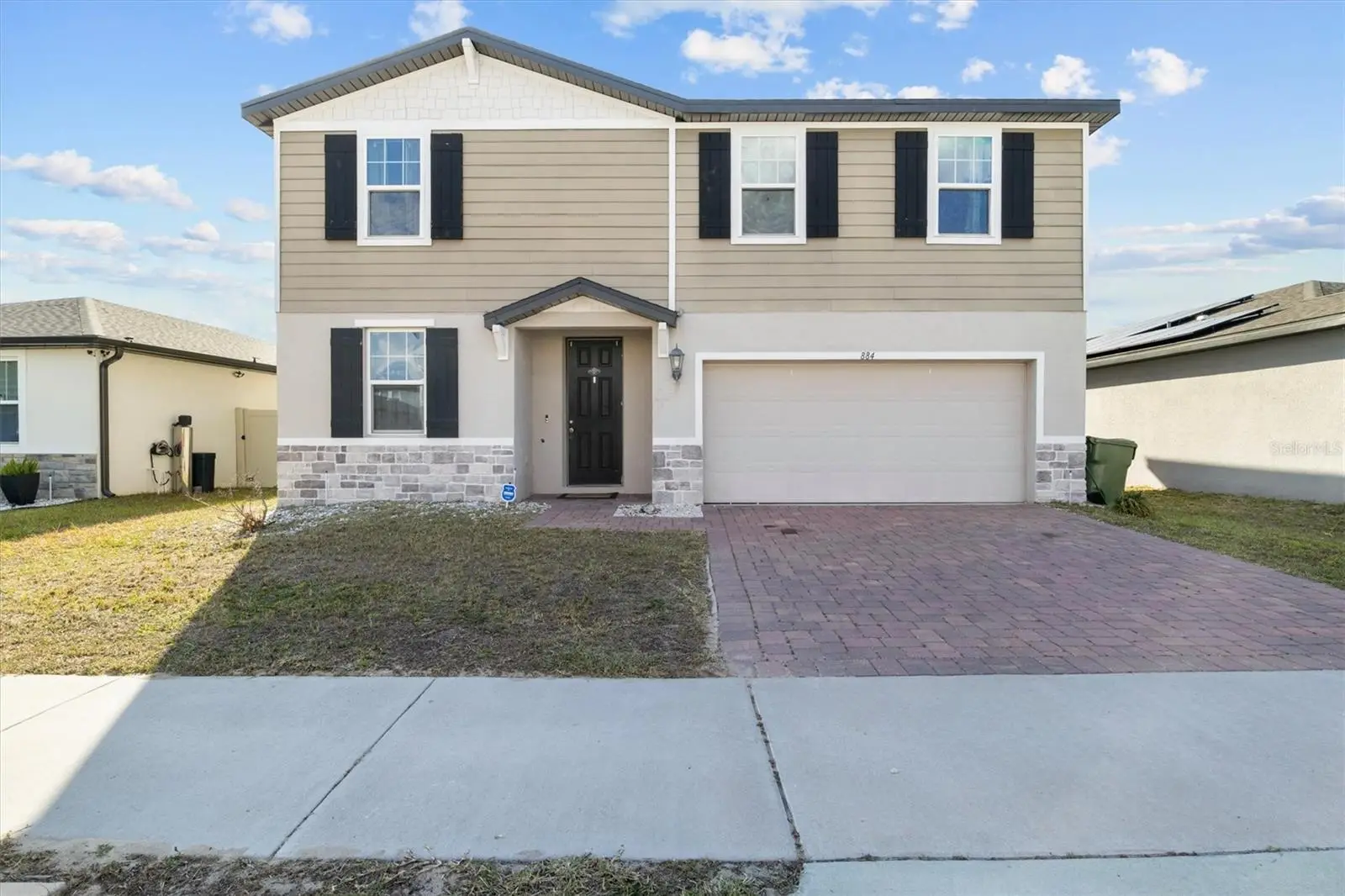 884 Cambridge Drive, FL