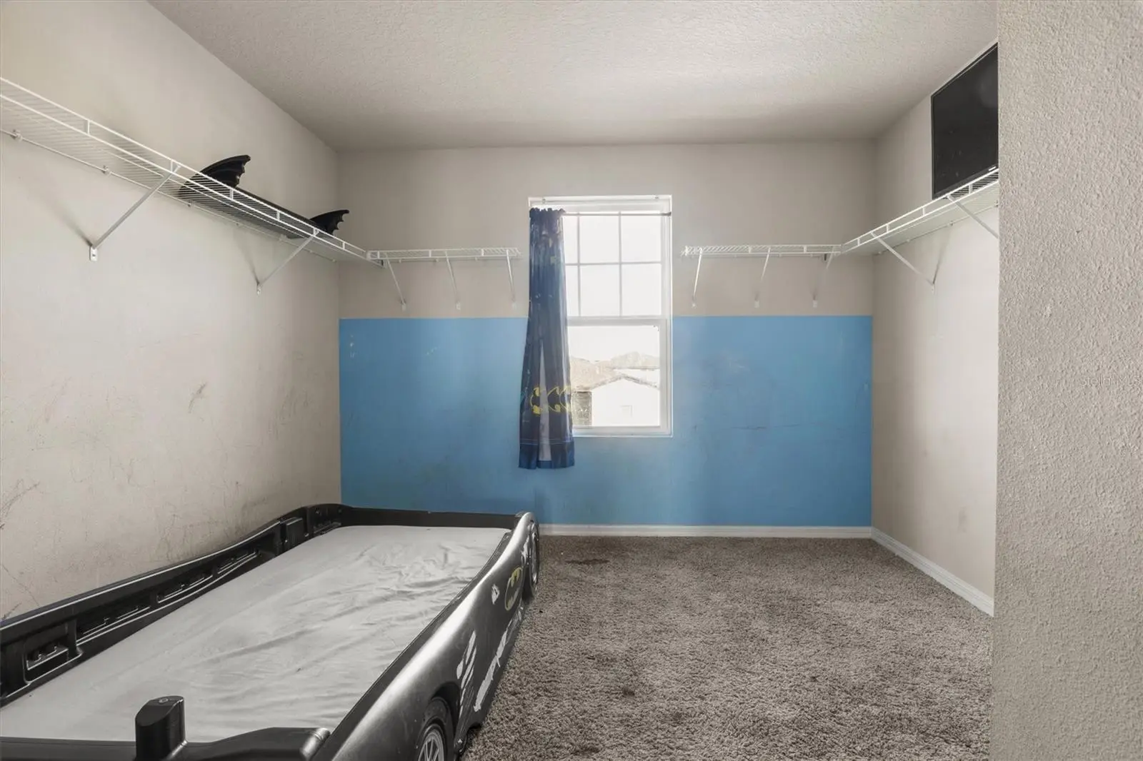 884 Cambridge Drive, FL