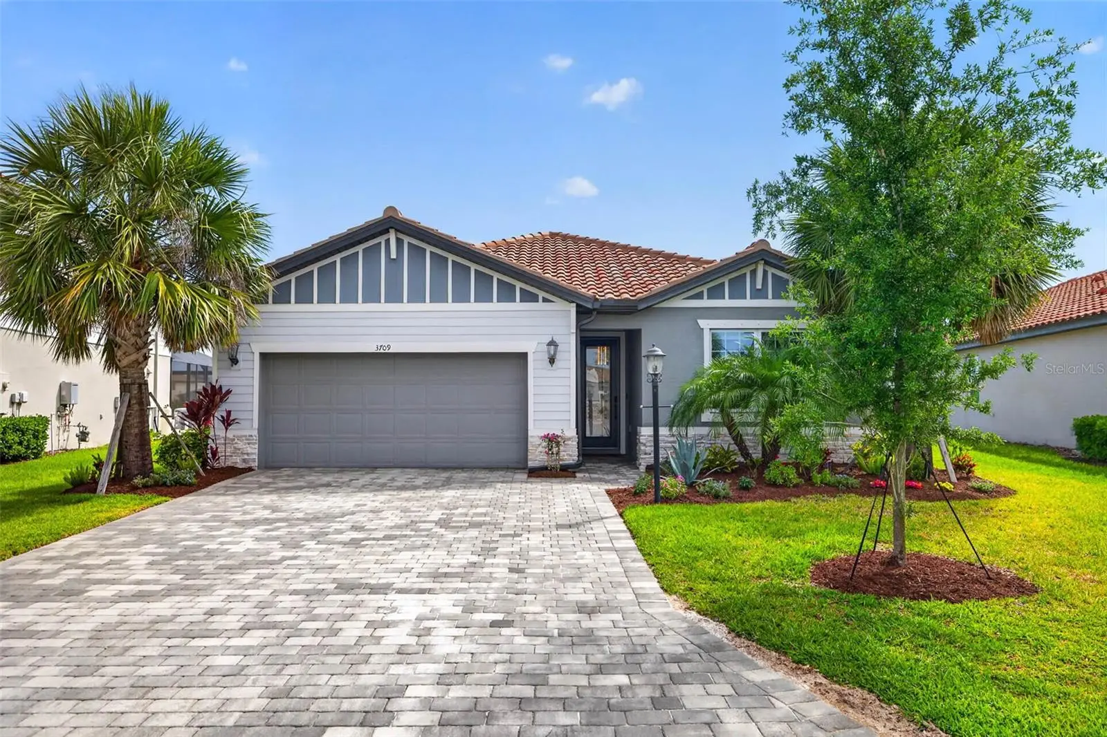 3709 Savanna Palms Court, FL