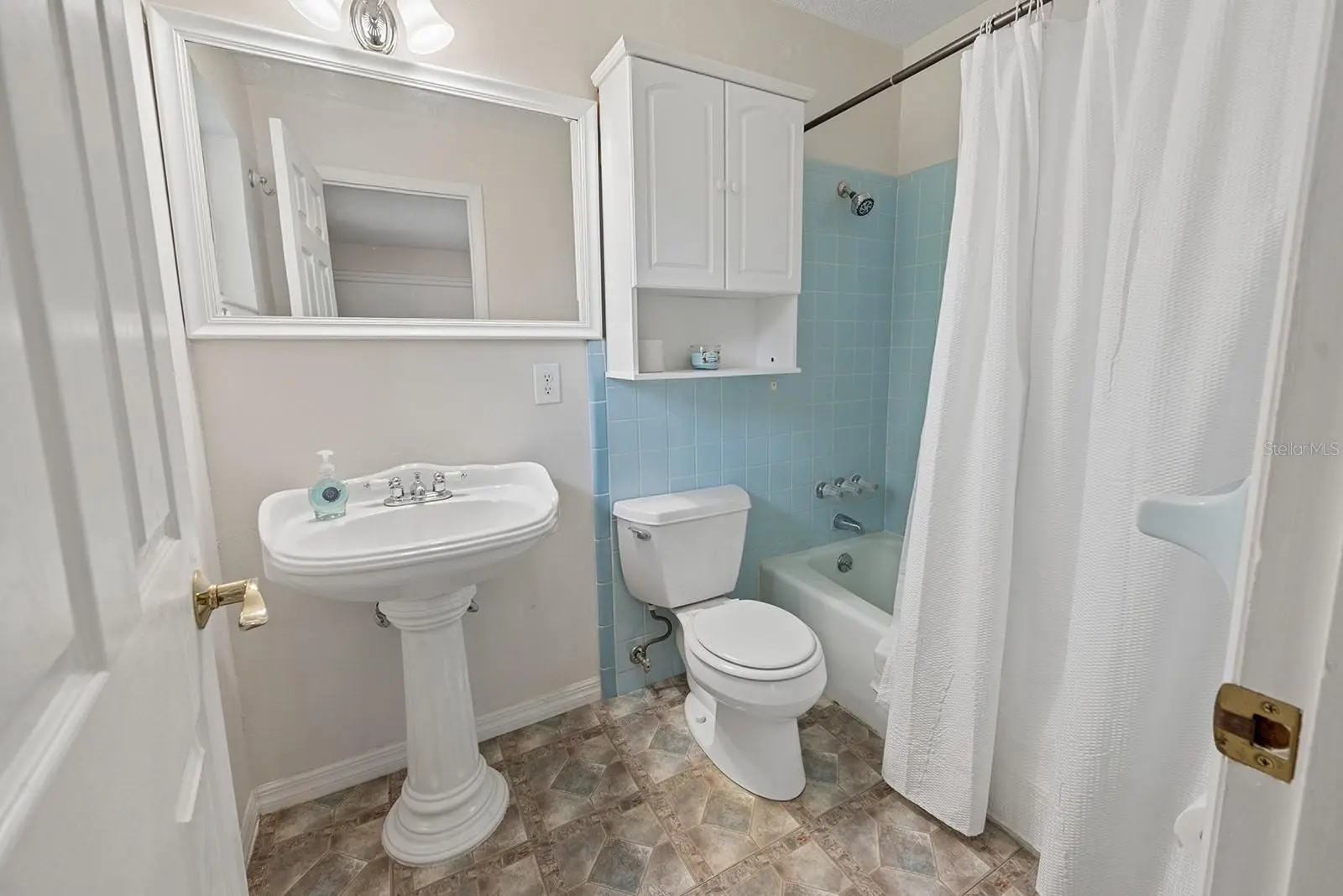 1753 Highway 349, FL