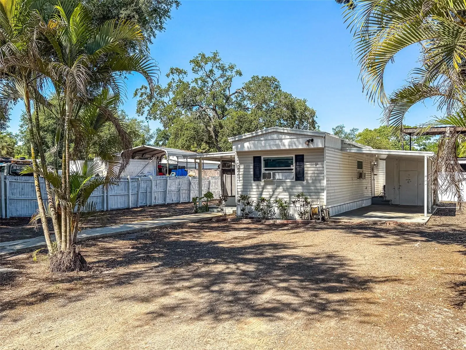 5807 Barry Lane, FL