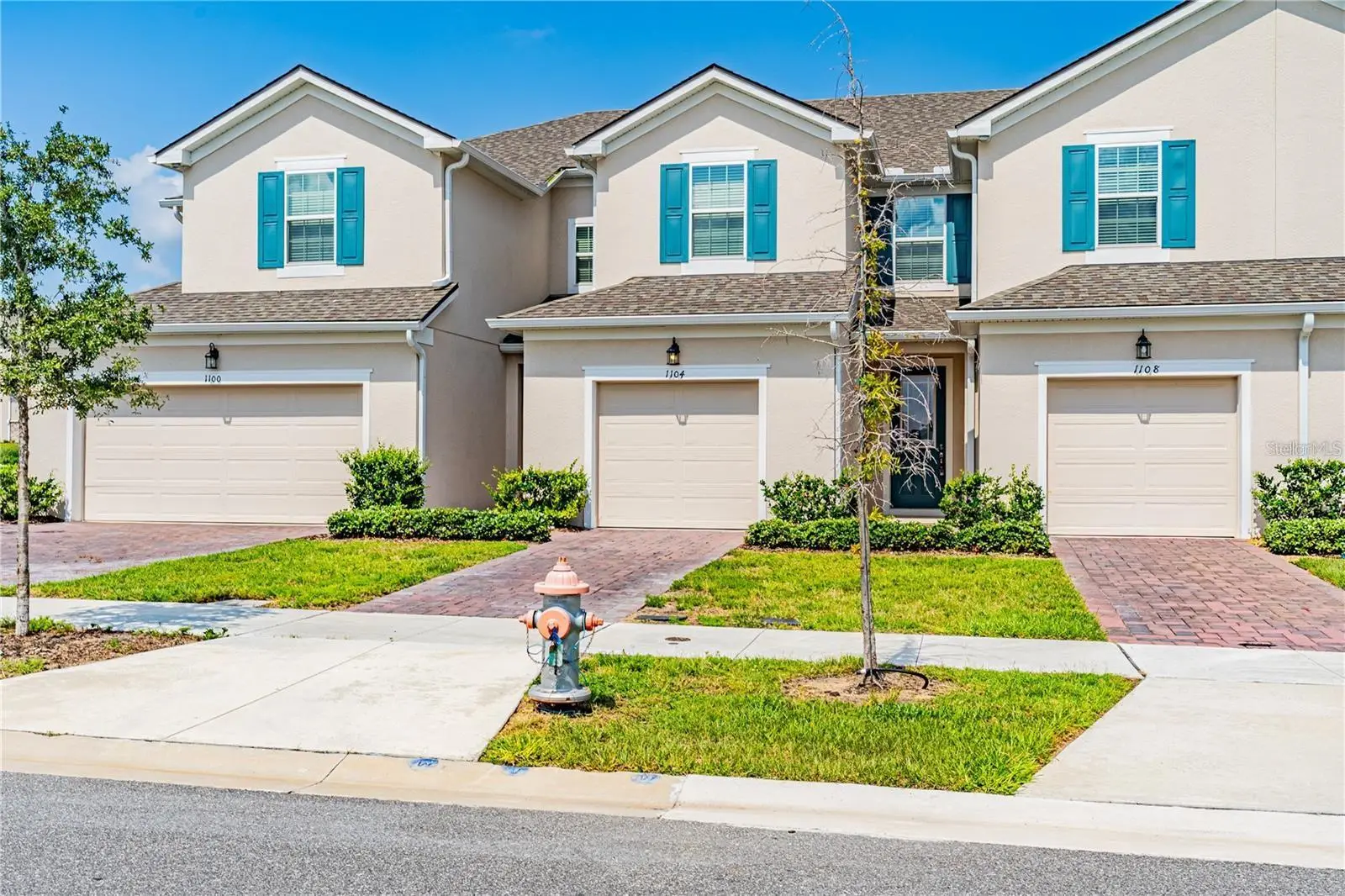 1104 Lakeshore Breeze Place, FL