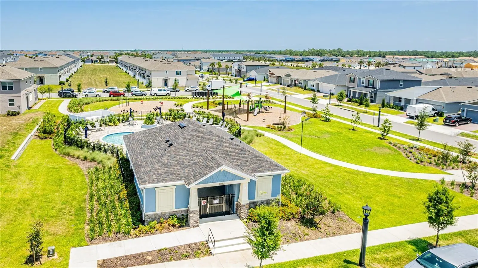 1104 Lakeshore Breeze Place, FL