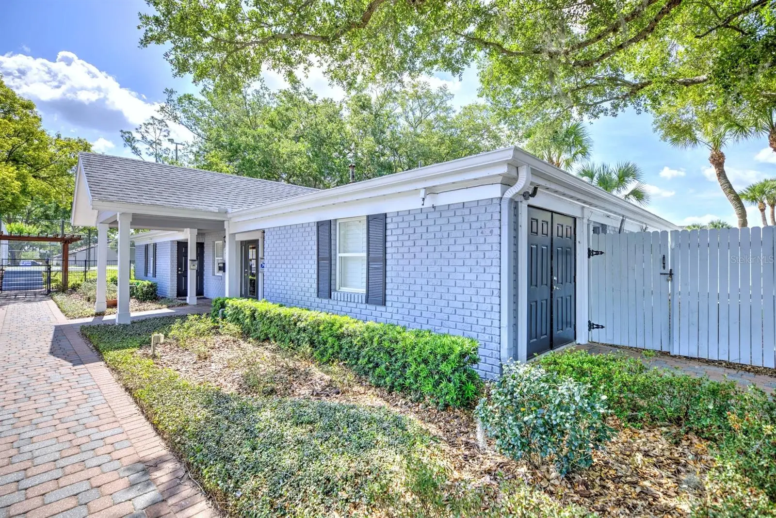 262 Lewfield Circle, FL