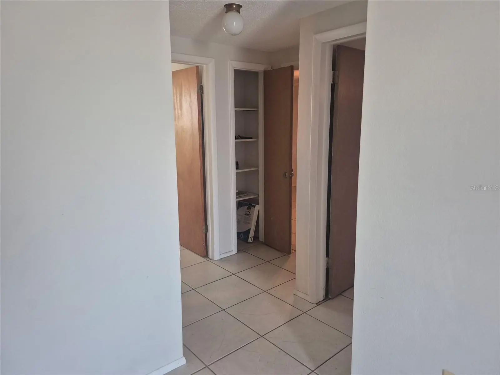3245 Fairmount Drive, FL
