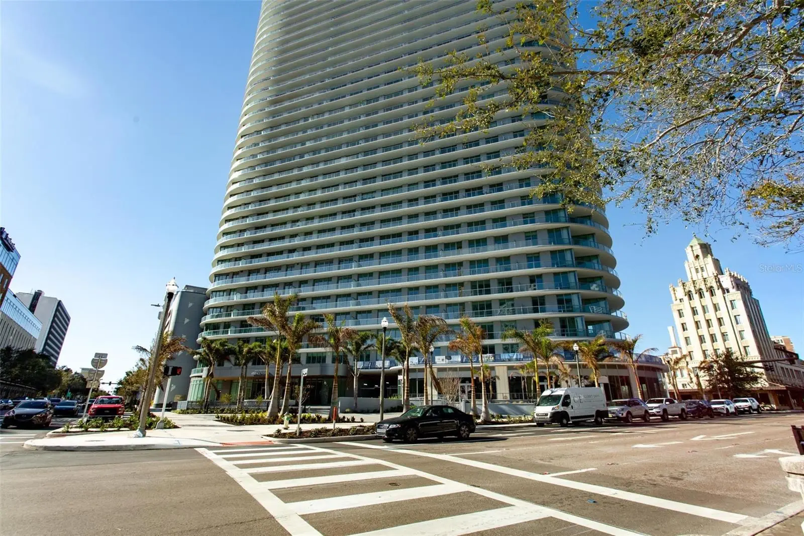 400 Central Avenue, FL