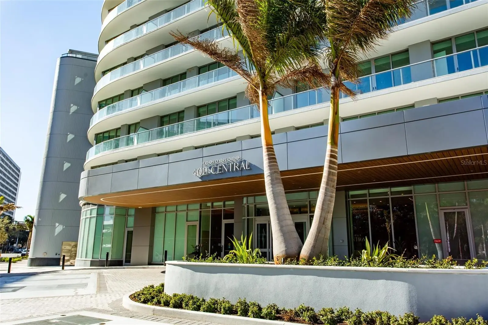 400 Central Avenue, FL
