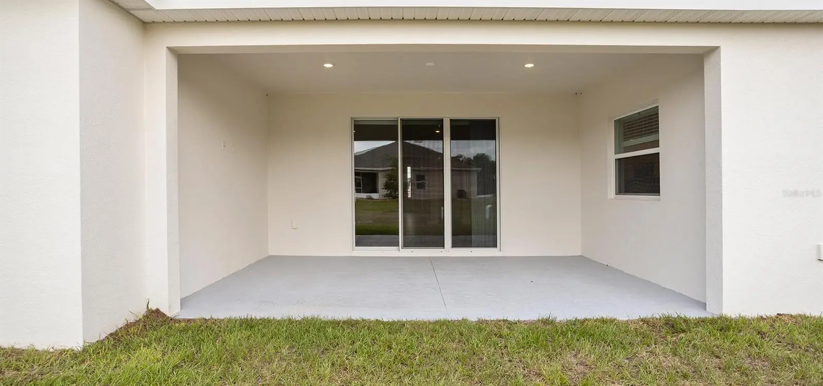 7671 6th Loop, FL
