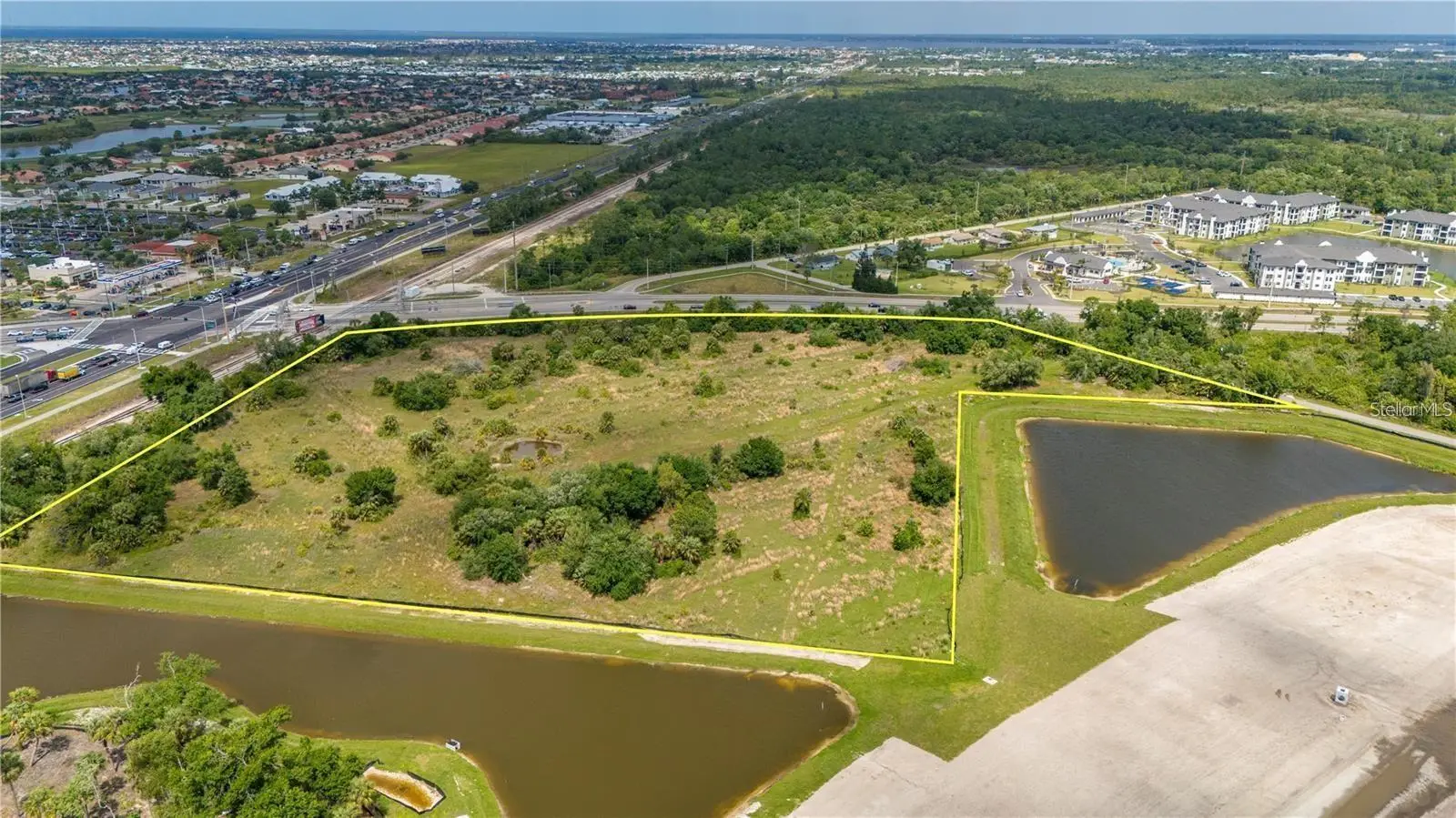 10000 Tamiami Trail, FL