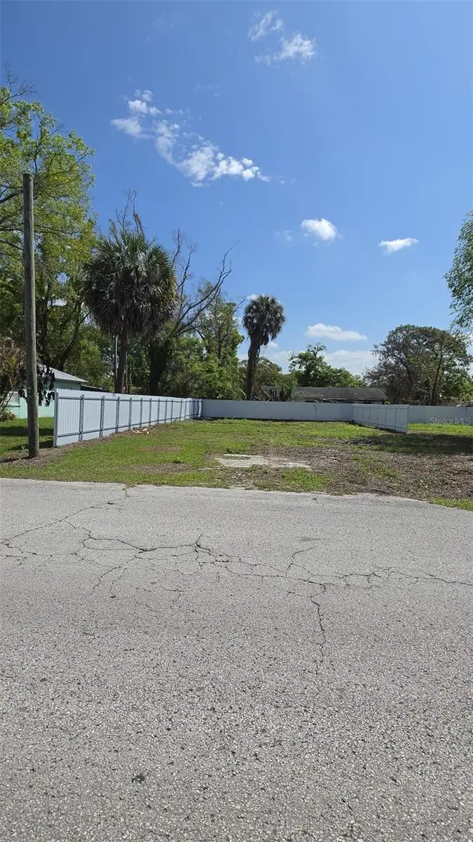 12505 Four Oaks Rd