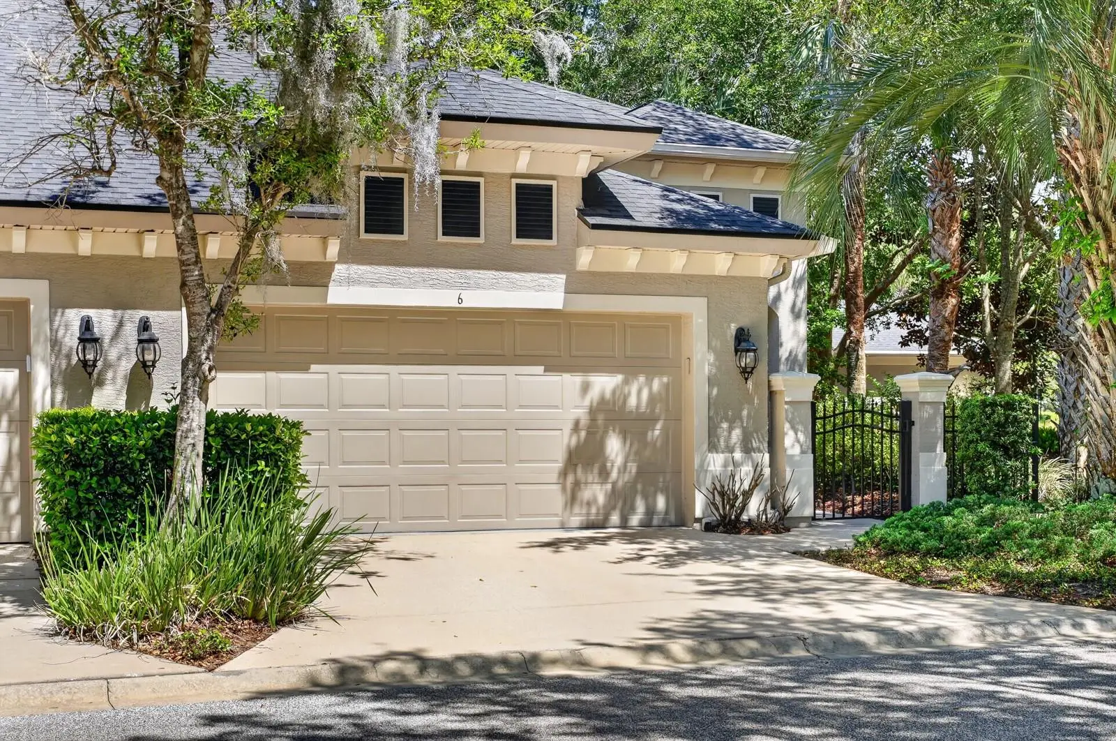 6 River Point Drive, FL