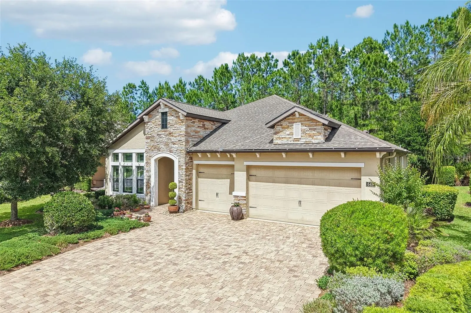 648 Southlake Drive, FL