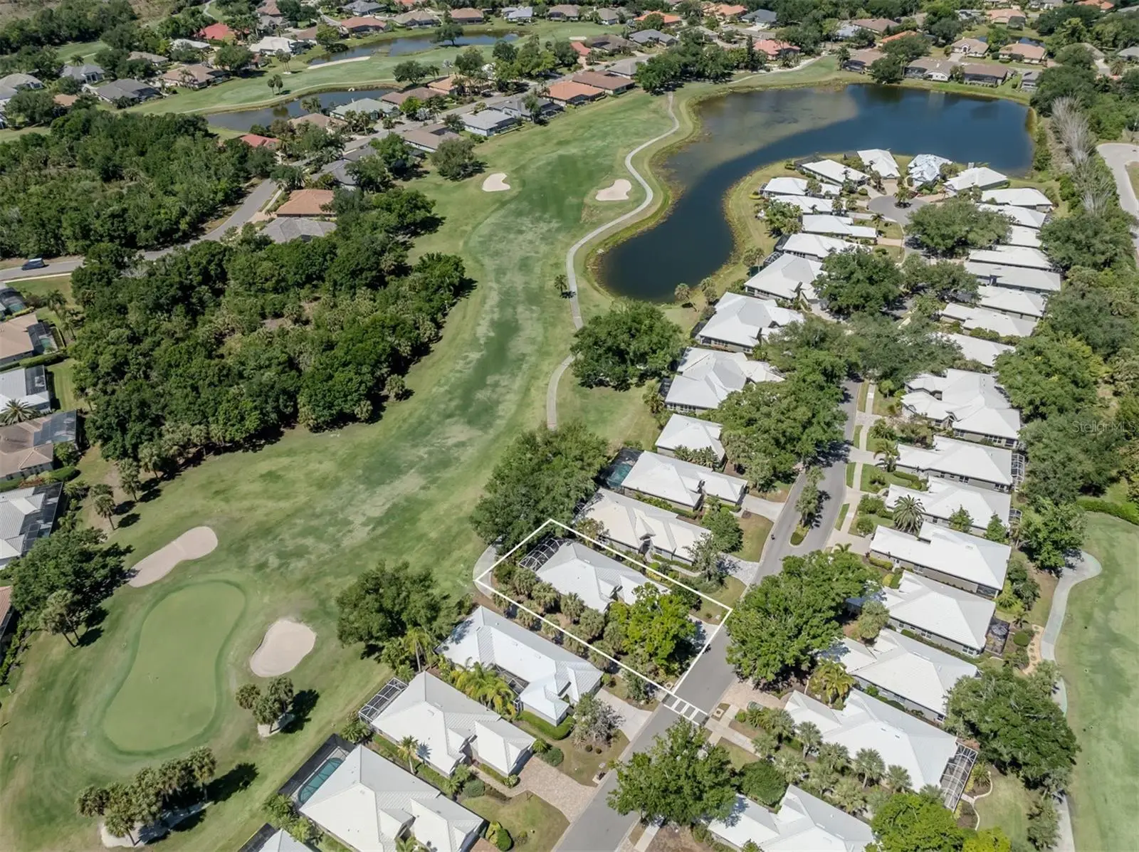 535 Fallbrook Drive, FL
