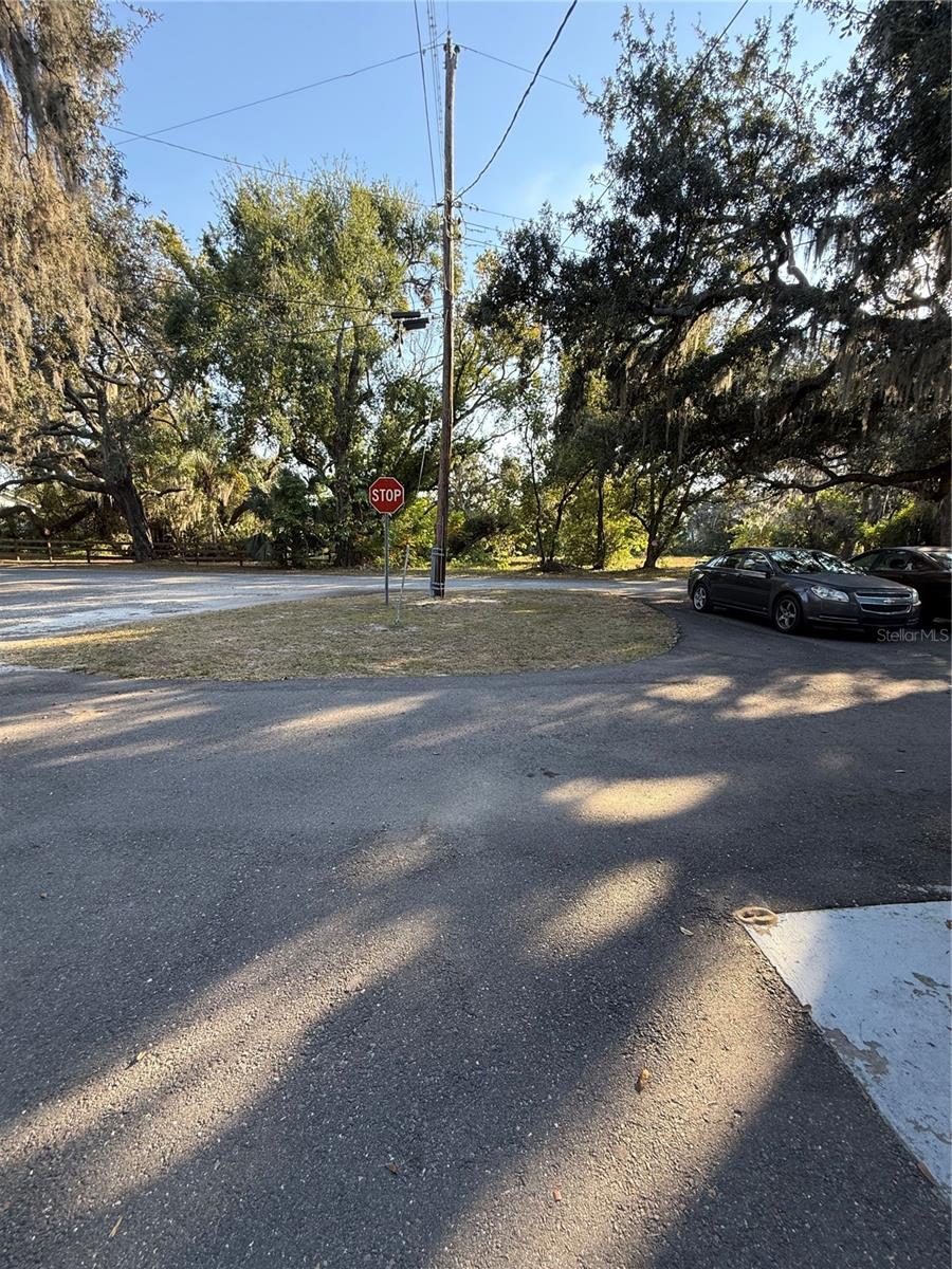 Lakeside Drive, FL