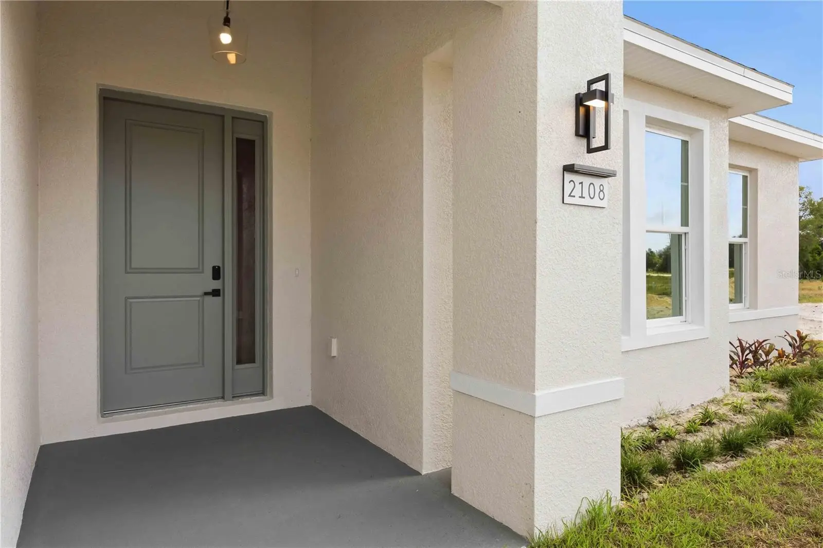 2108 River Hawk Loop, FL