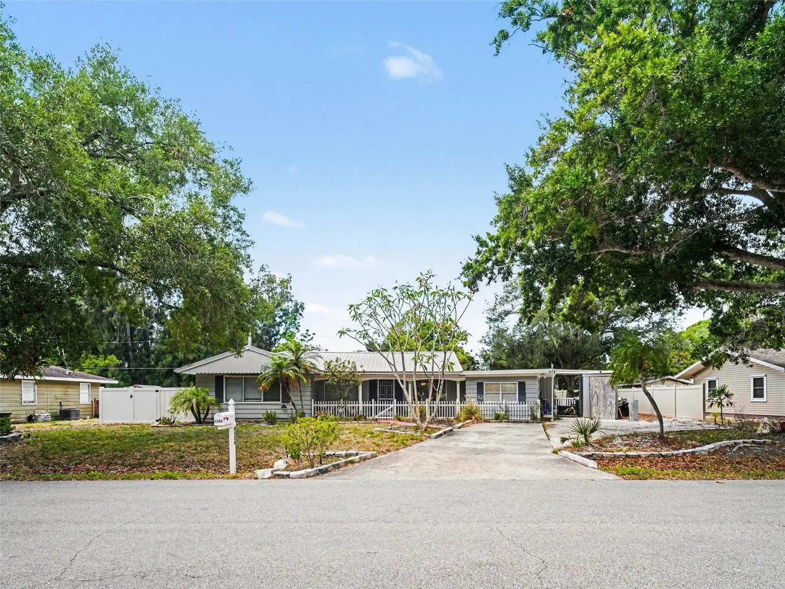 4304 Midland Road, FL