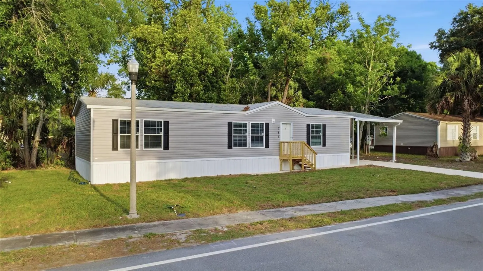 781 Bayou Drive, FL