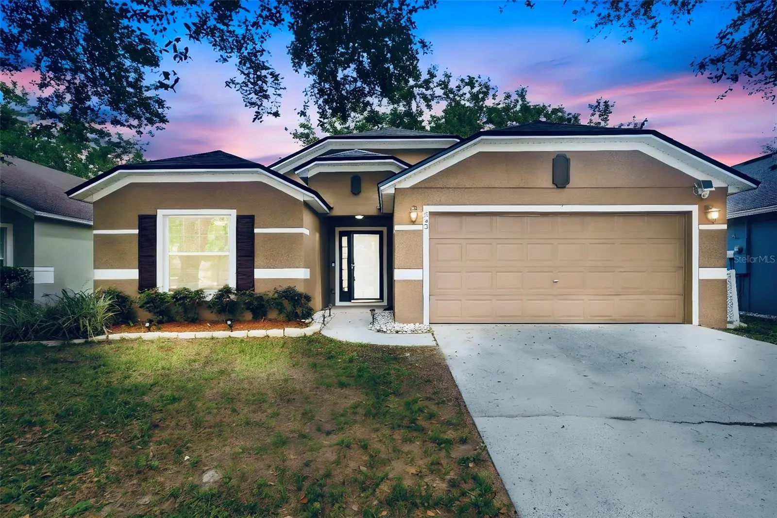553 Maidenhair Court, FL