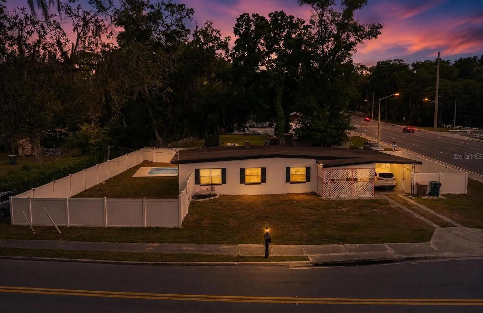 3523 6th Street, FL
