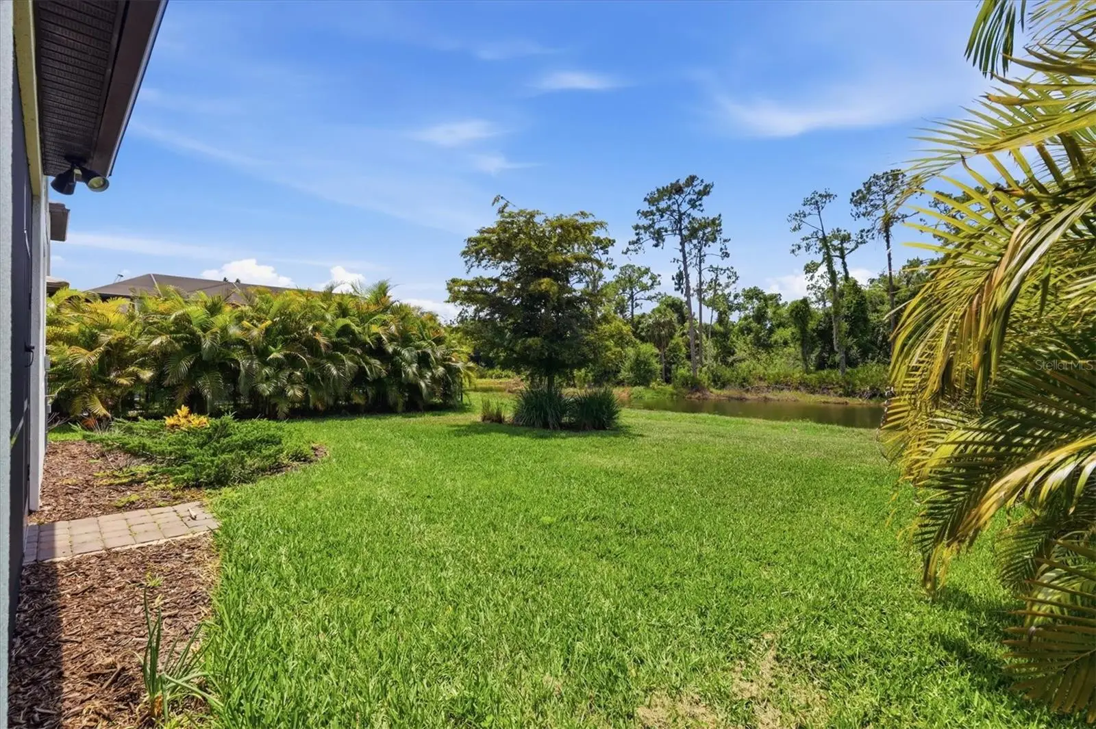 6126 Bluestar Court, FL