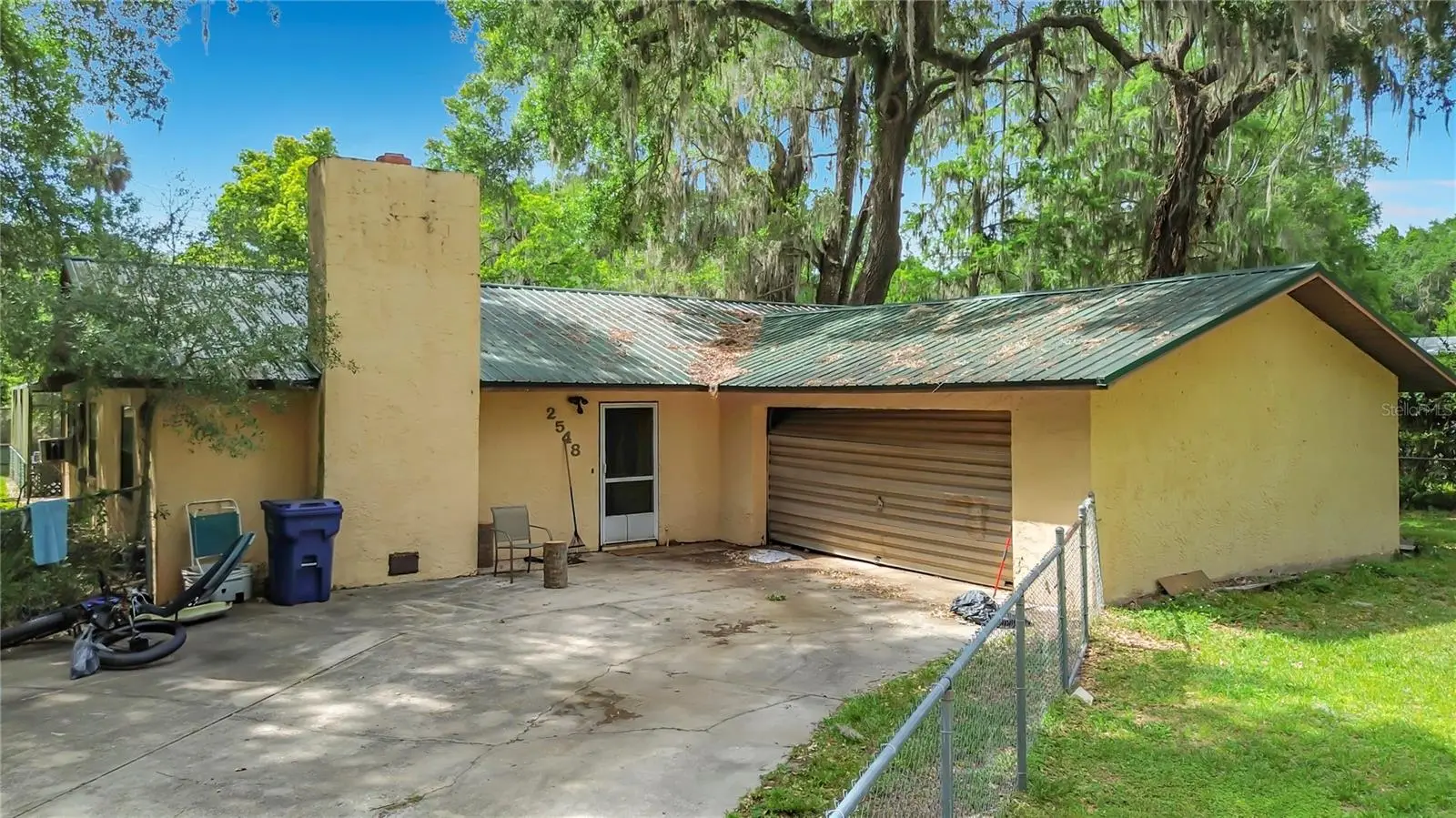 2548 Cr 422, FL
