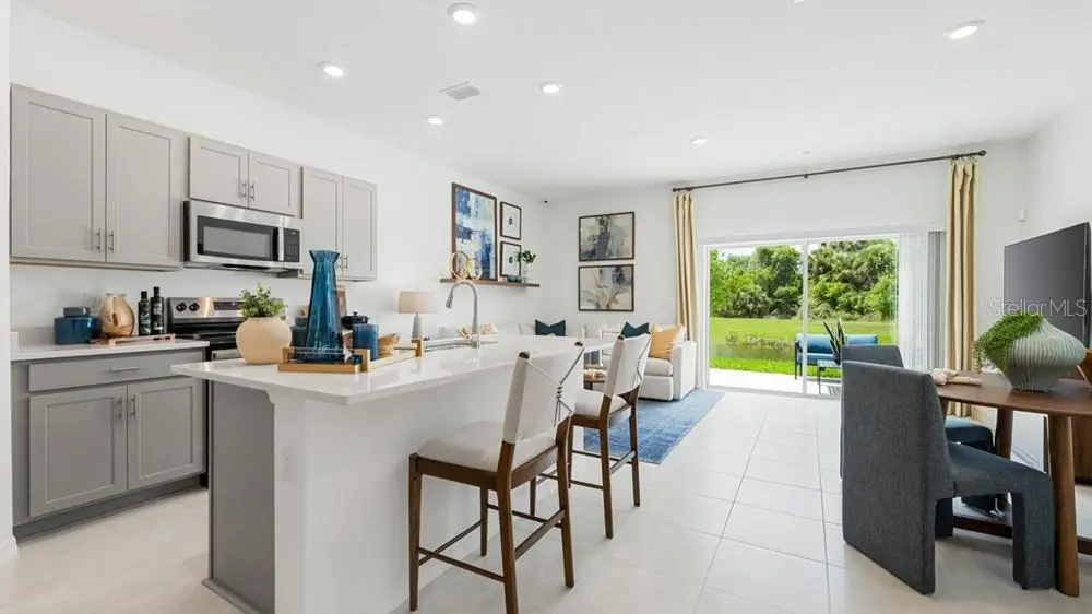 7117 Pinelit Cove, FL