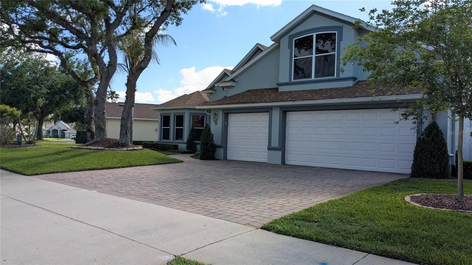 112 Hallstrom Court, FL