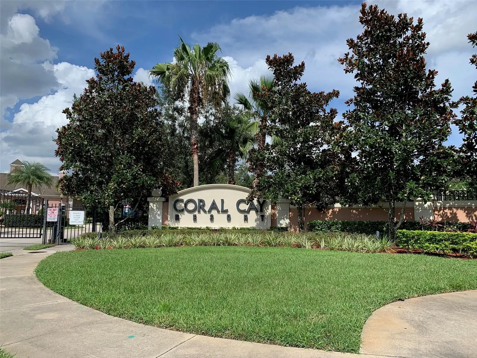 2457 Caravelle Circle, FL