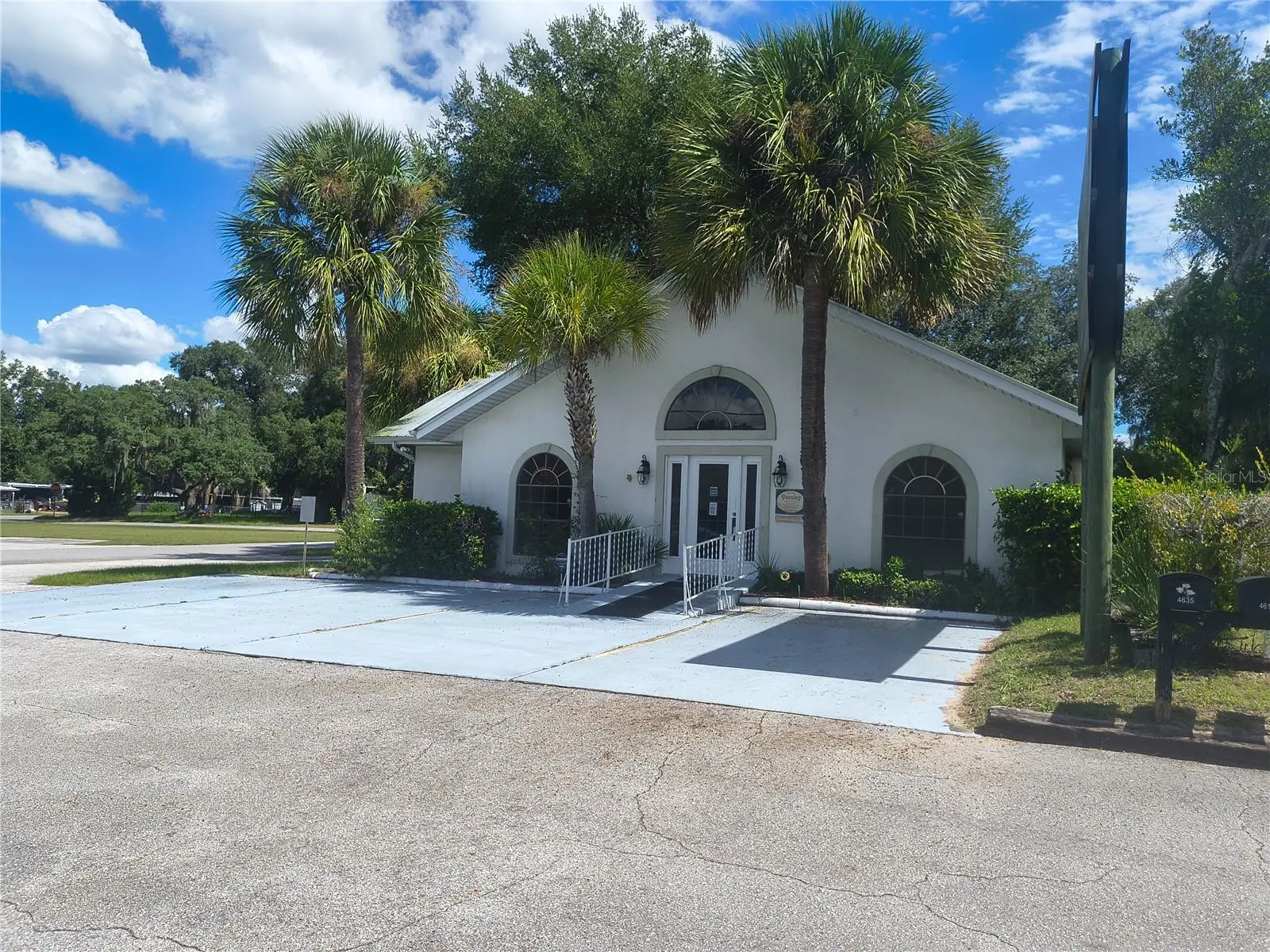 4635 & 4611 Carl G. Rose Highway, FL