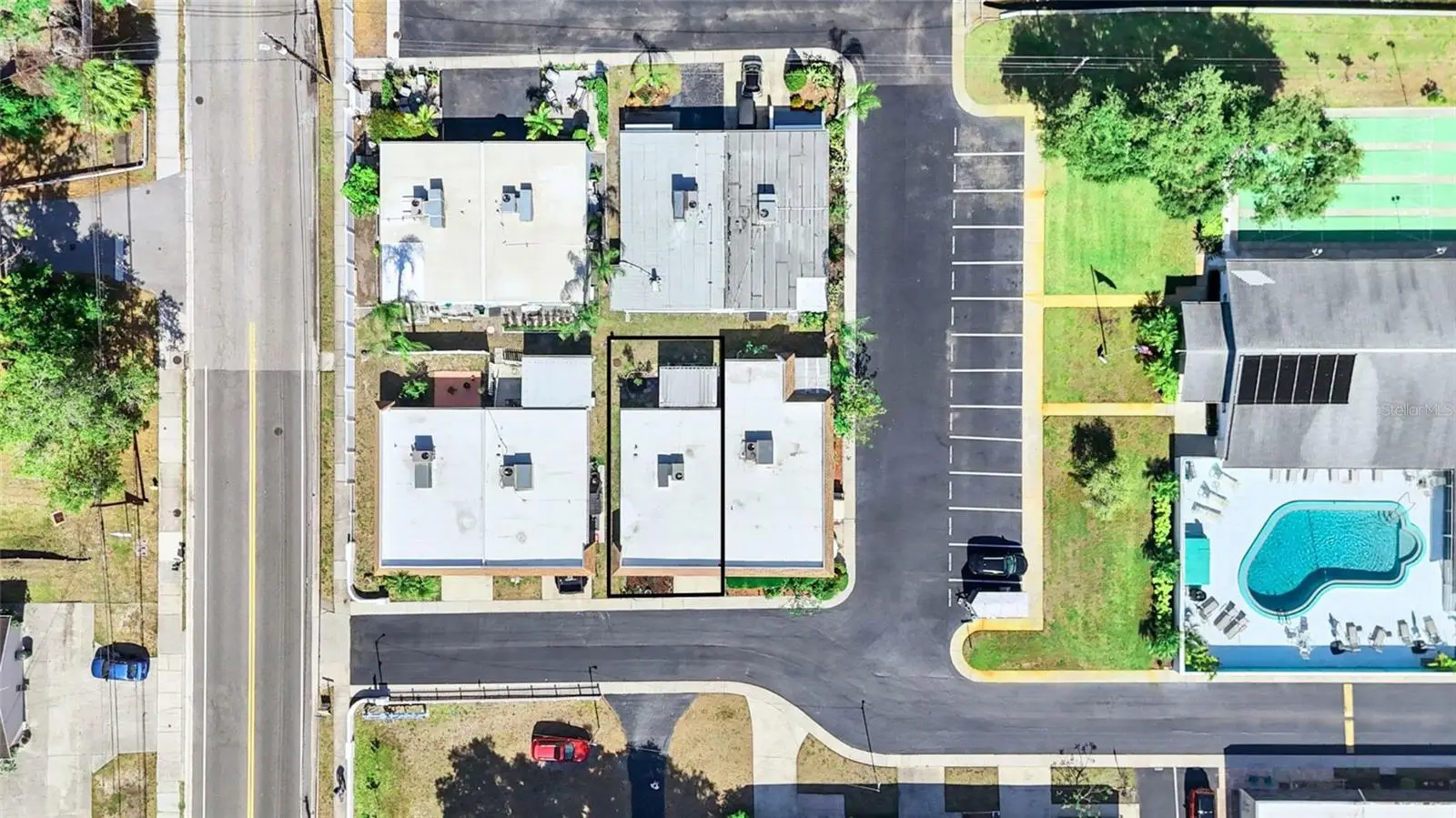 325 Sky Loch Drive, FL
