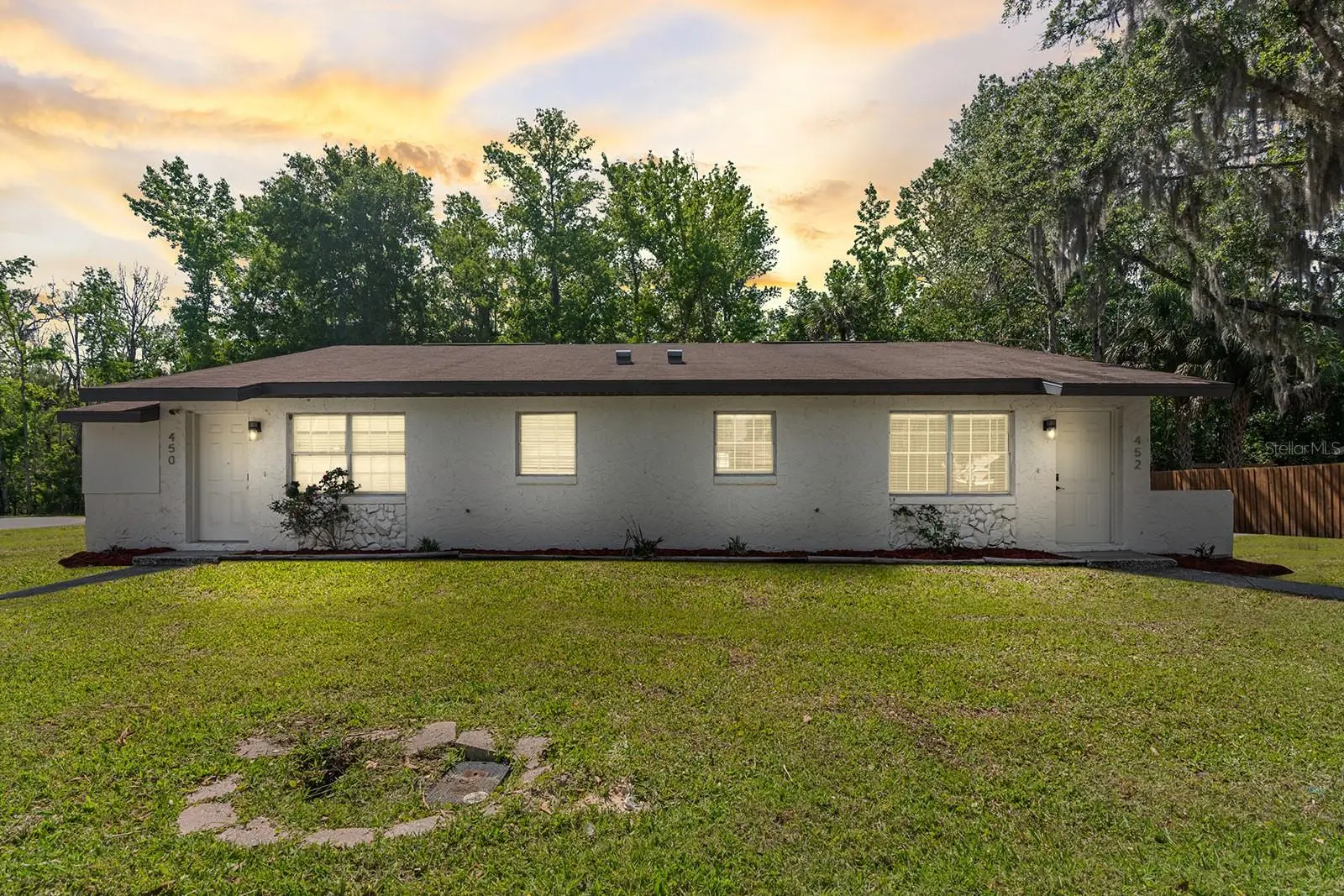452 Elmwood Point, FL