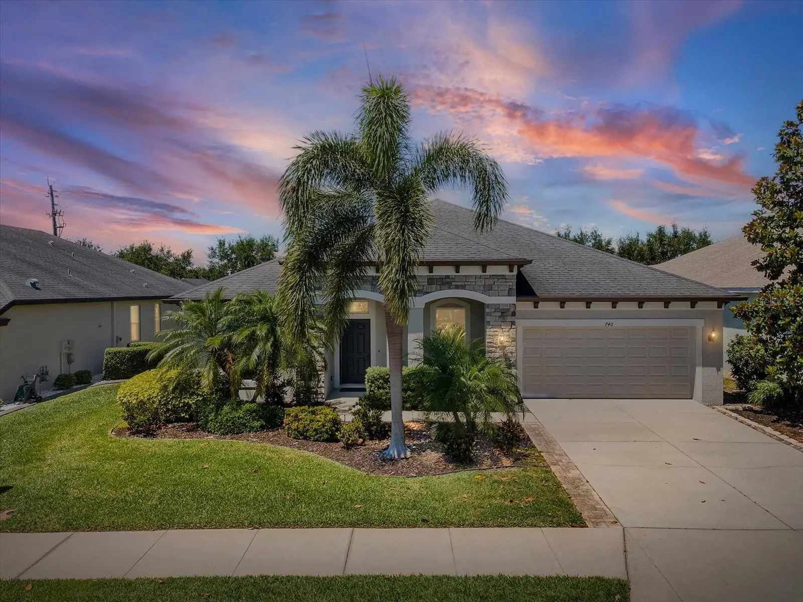 740 Rosemary Circle, FL