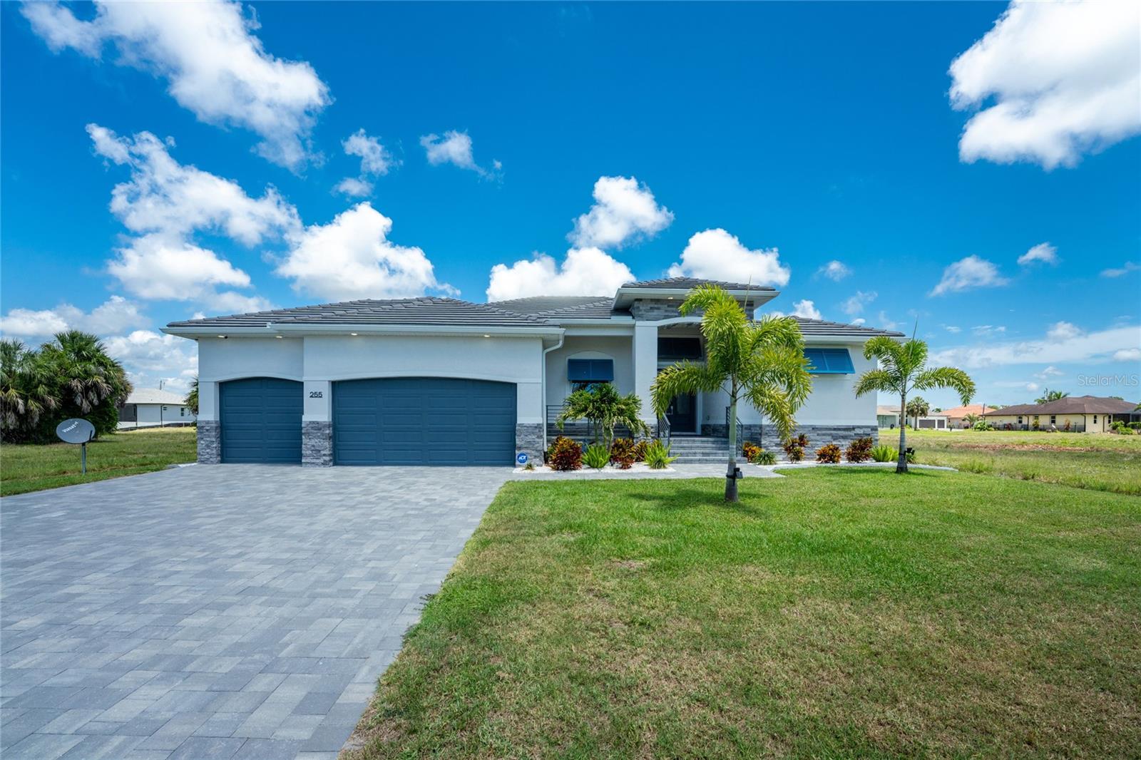 255 Rotonda Boulevard, FL