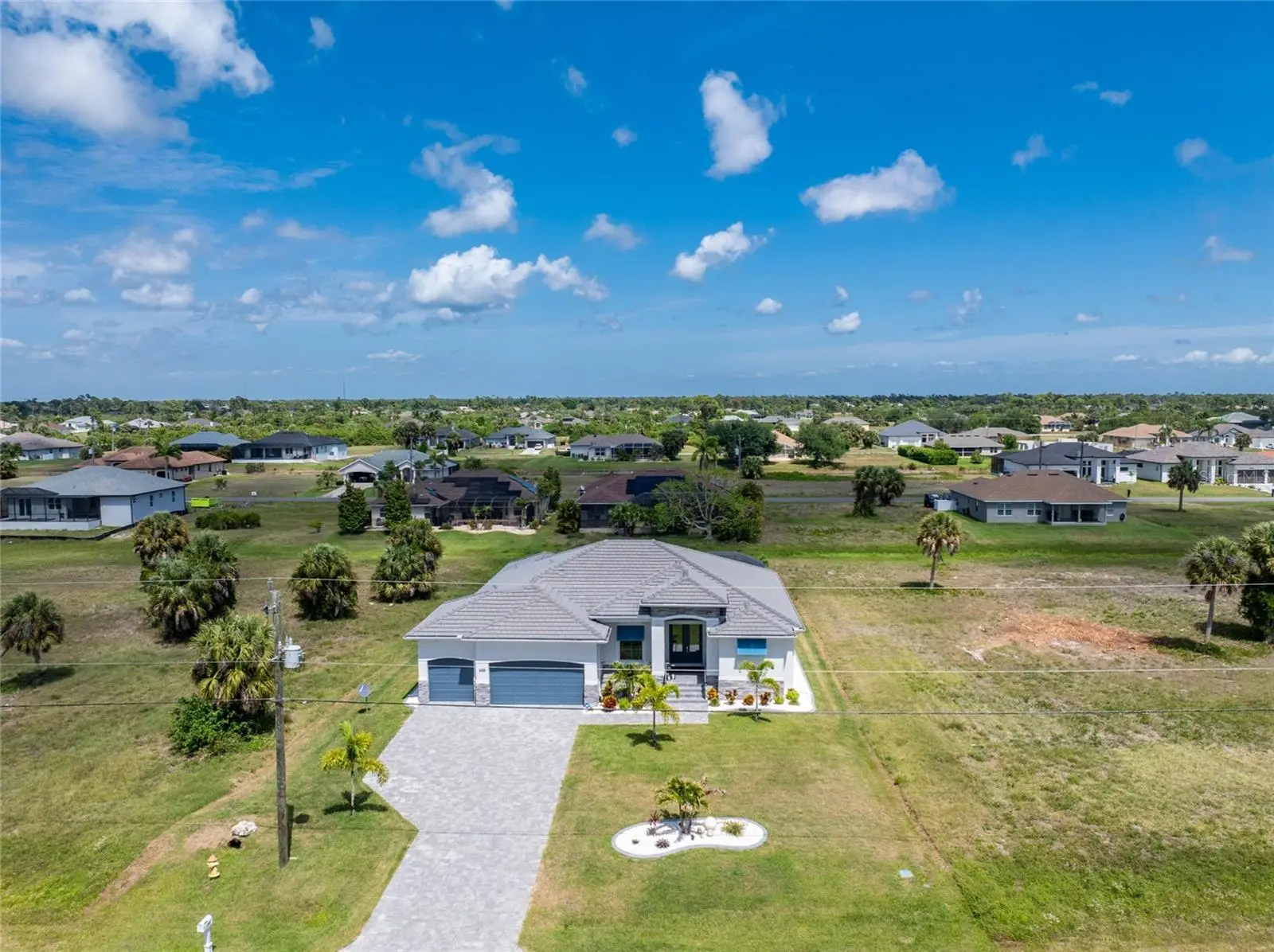 255 Rotonda Boulevard, FL