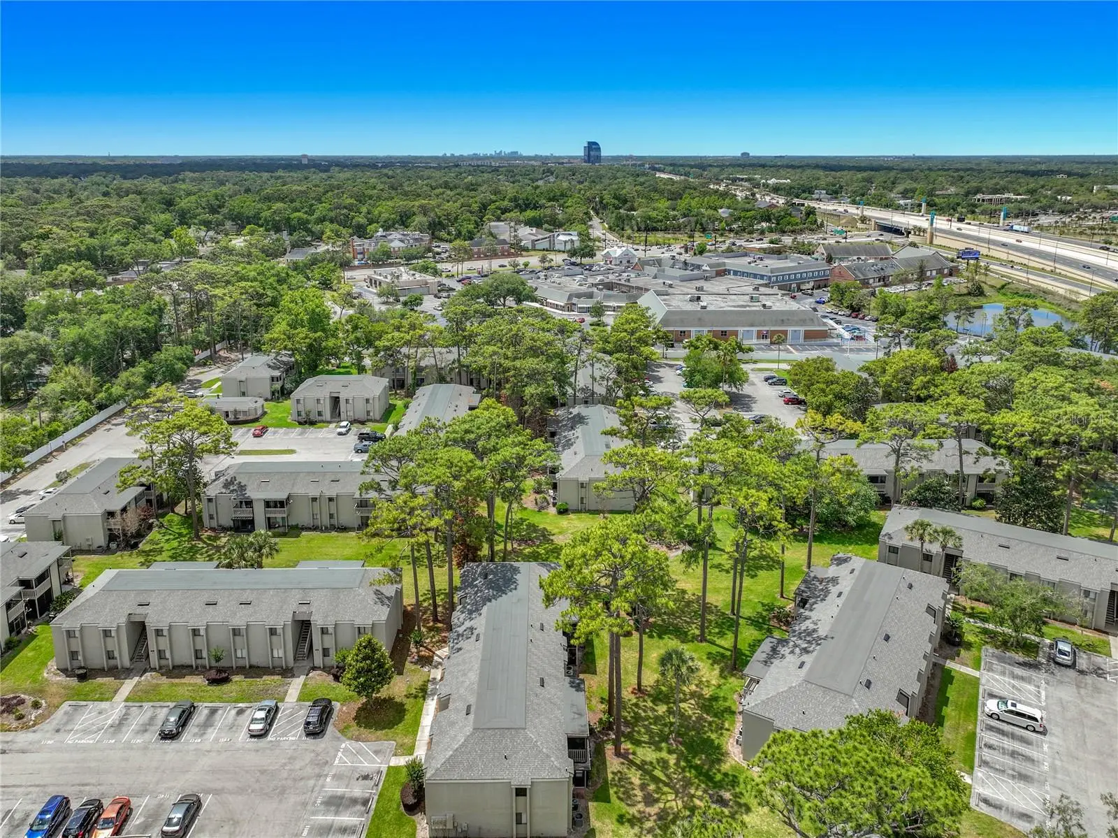 116 Springwood Circle, FL