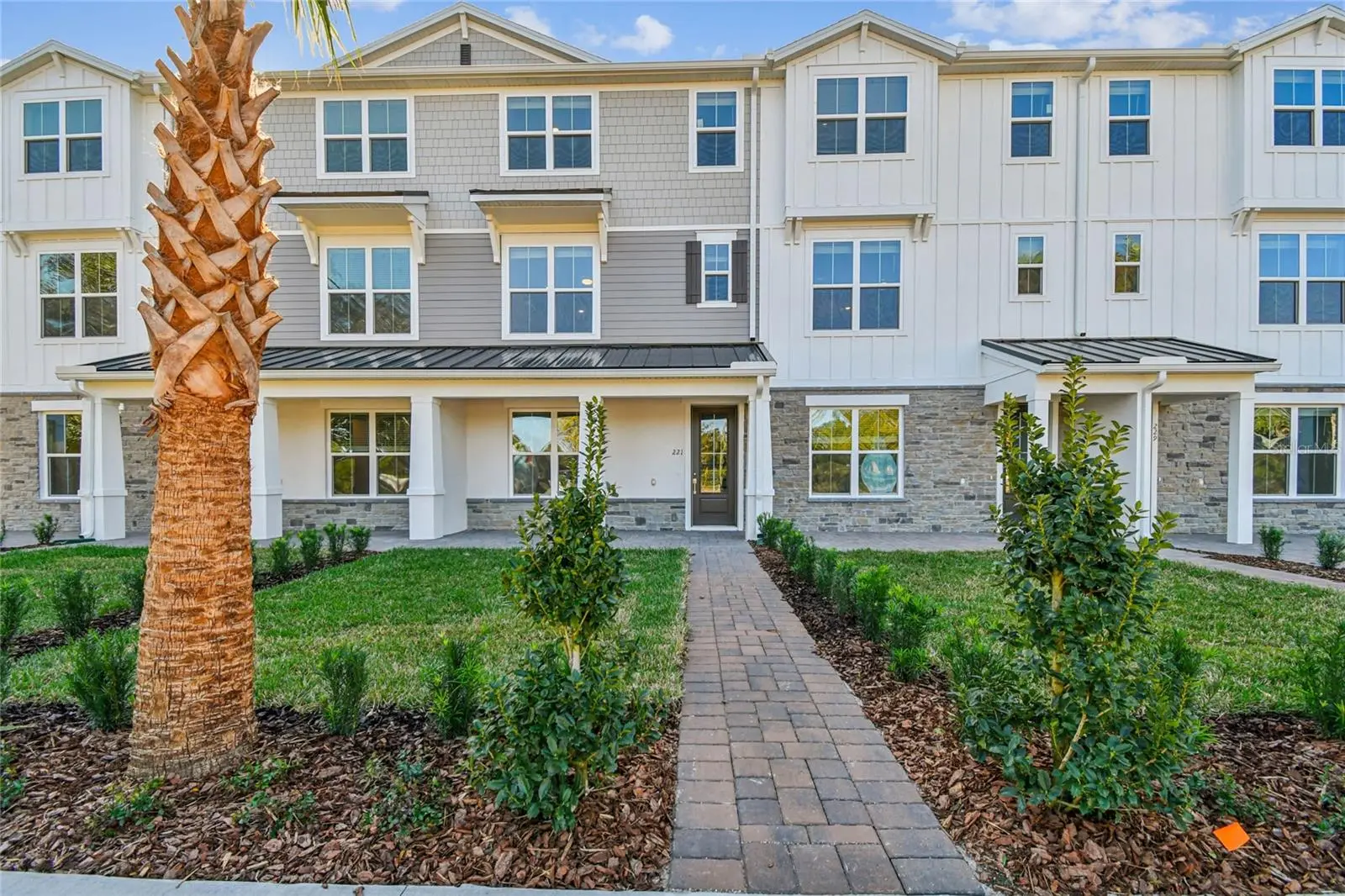 221 Pasquala, FL
