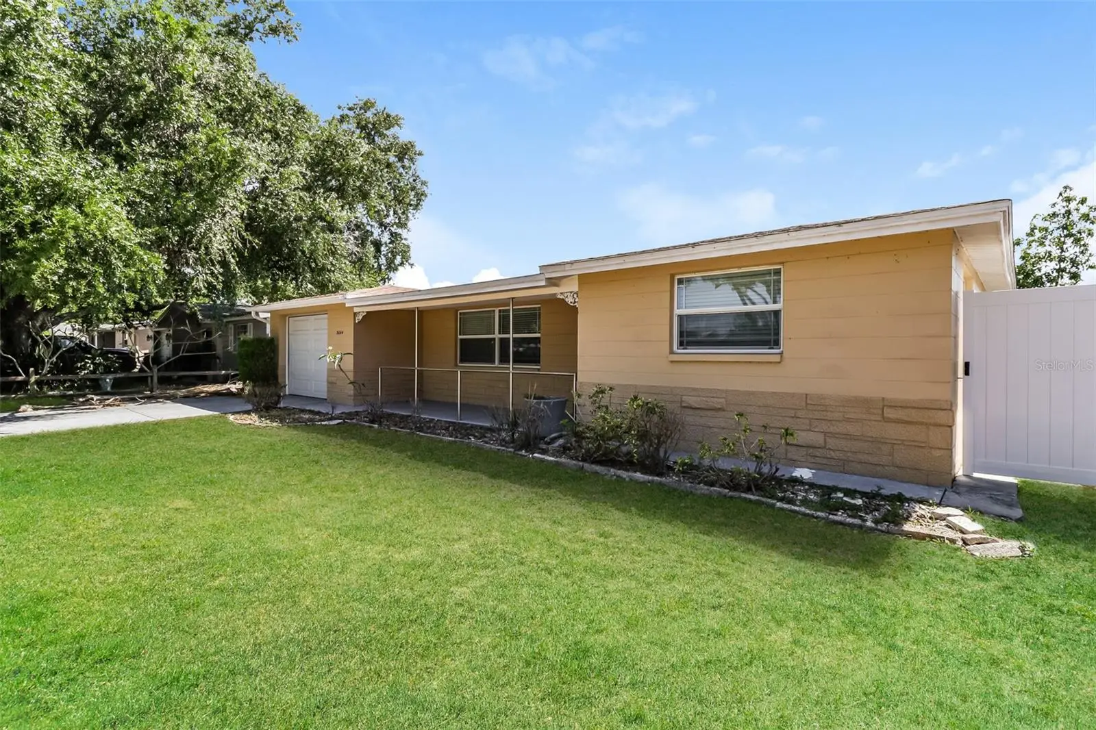 3644 Panola Drive, FL