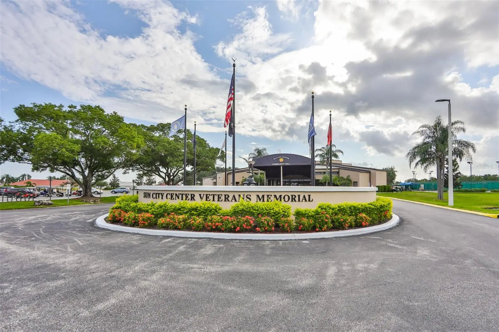 700 Rutgers Place, FL