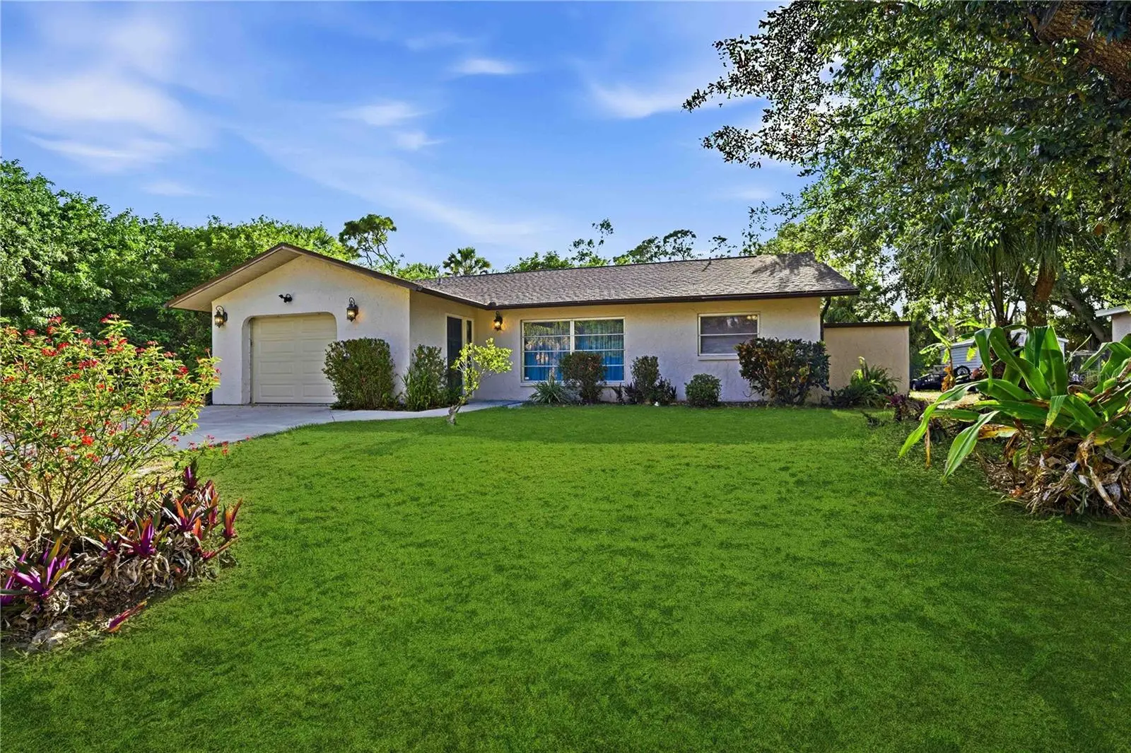 2091 Cannolot Boulevard, FL