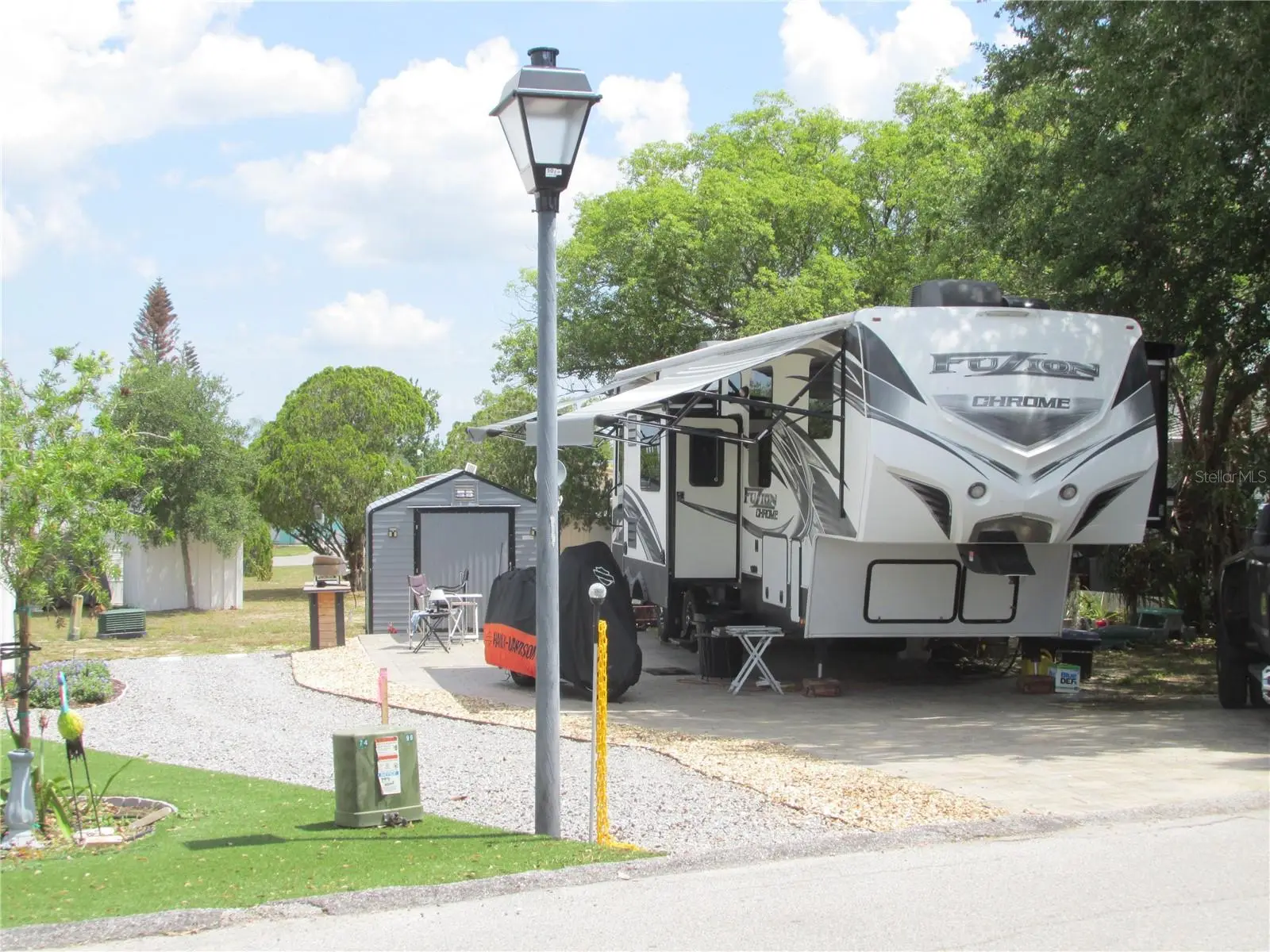 16 Saddlebag Trail, FL