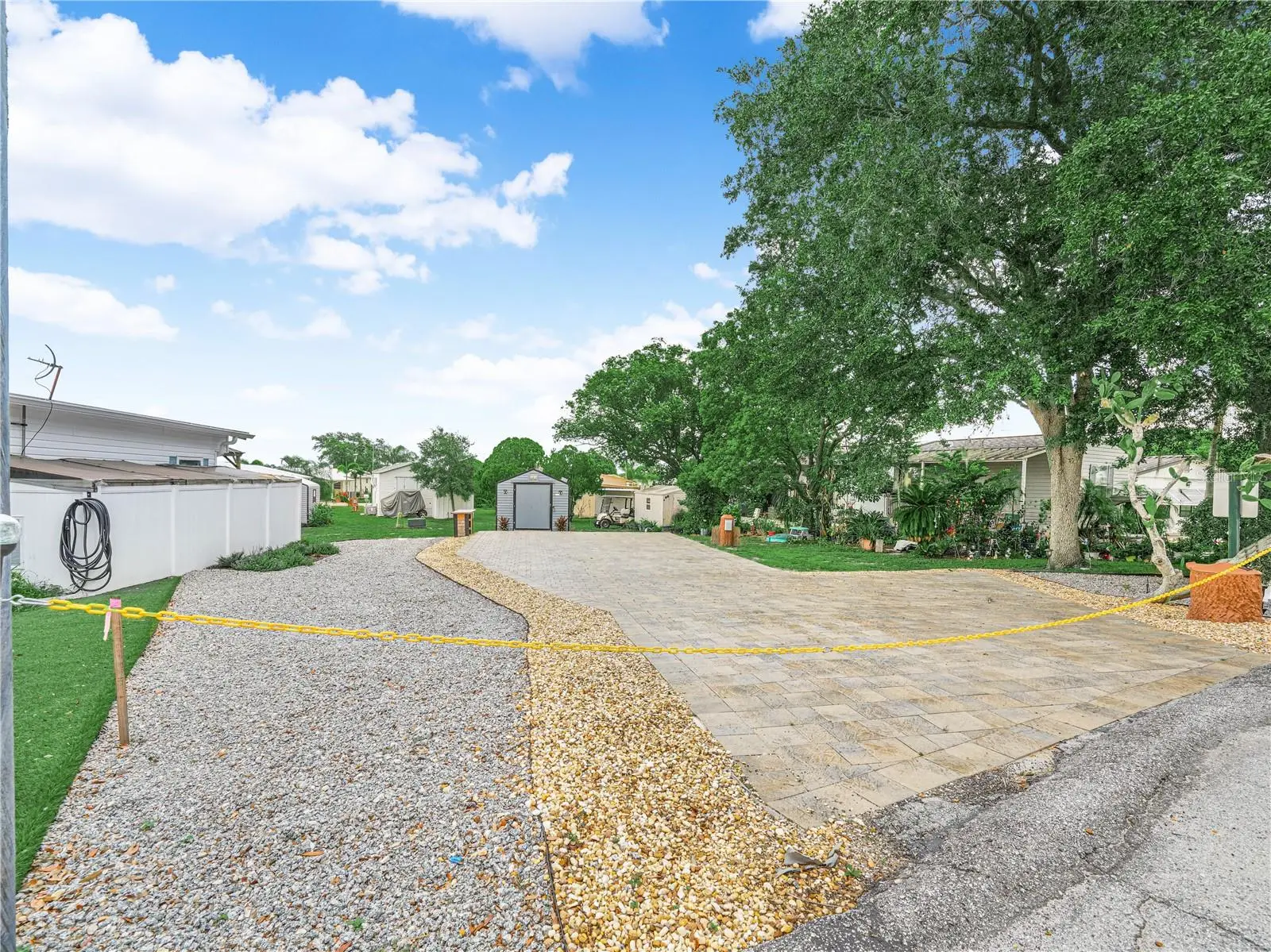 16 Saddlebag Trail, FL