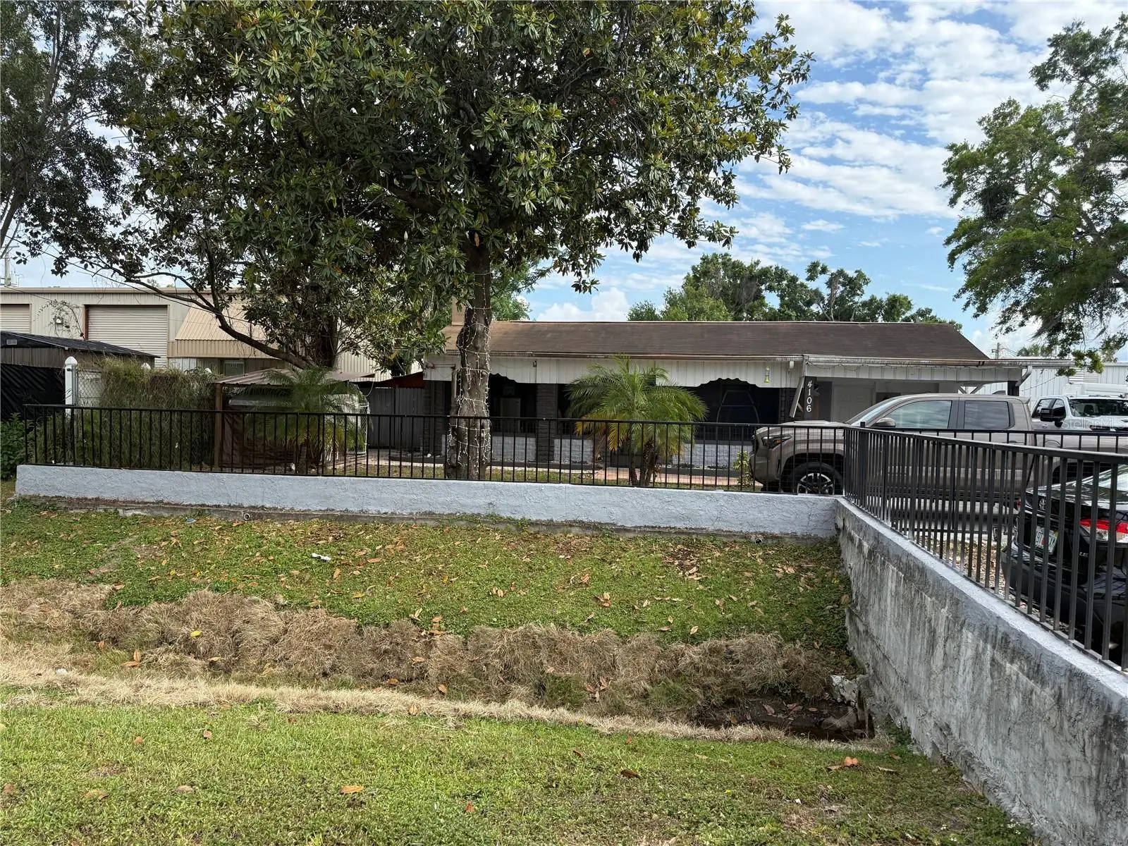 4106 South Avenue, FL