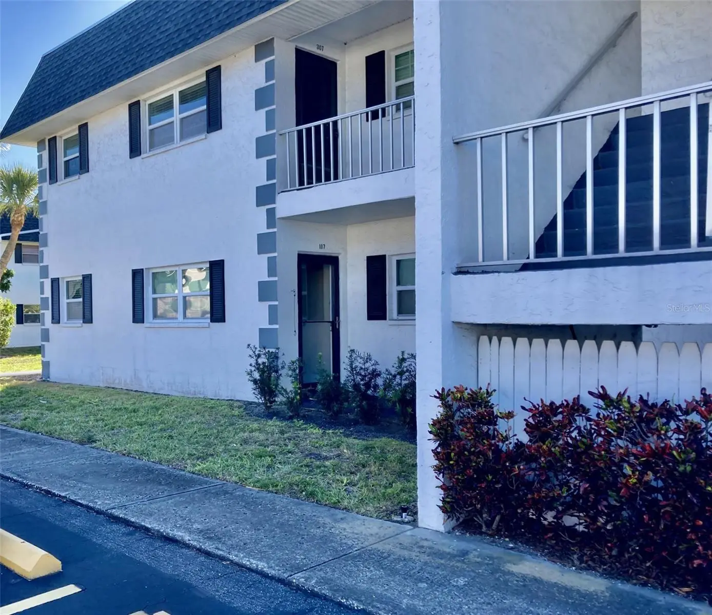 304 47th Avenue Drive, FL