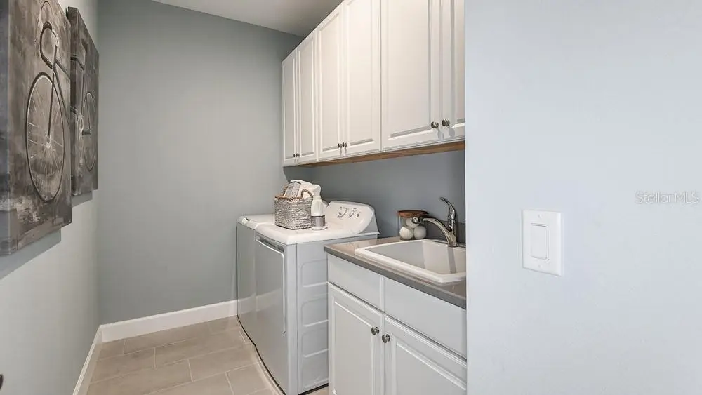 13313 Santini Circle, FL