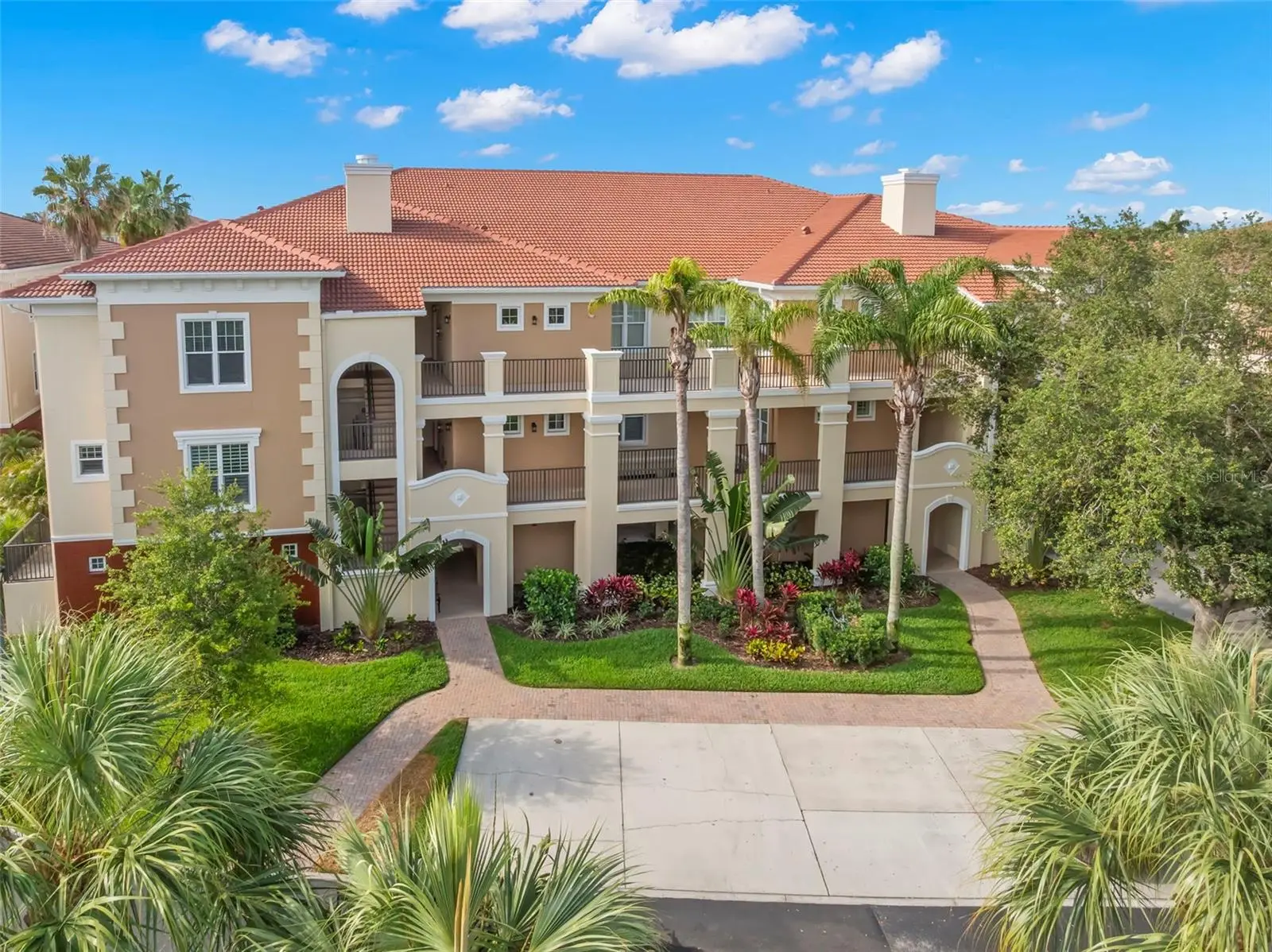 6 Academy Way, FL