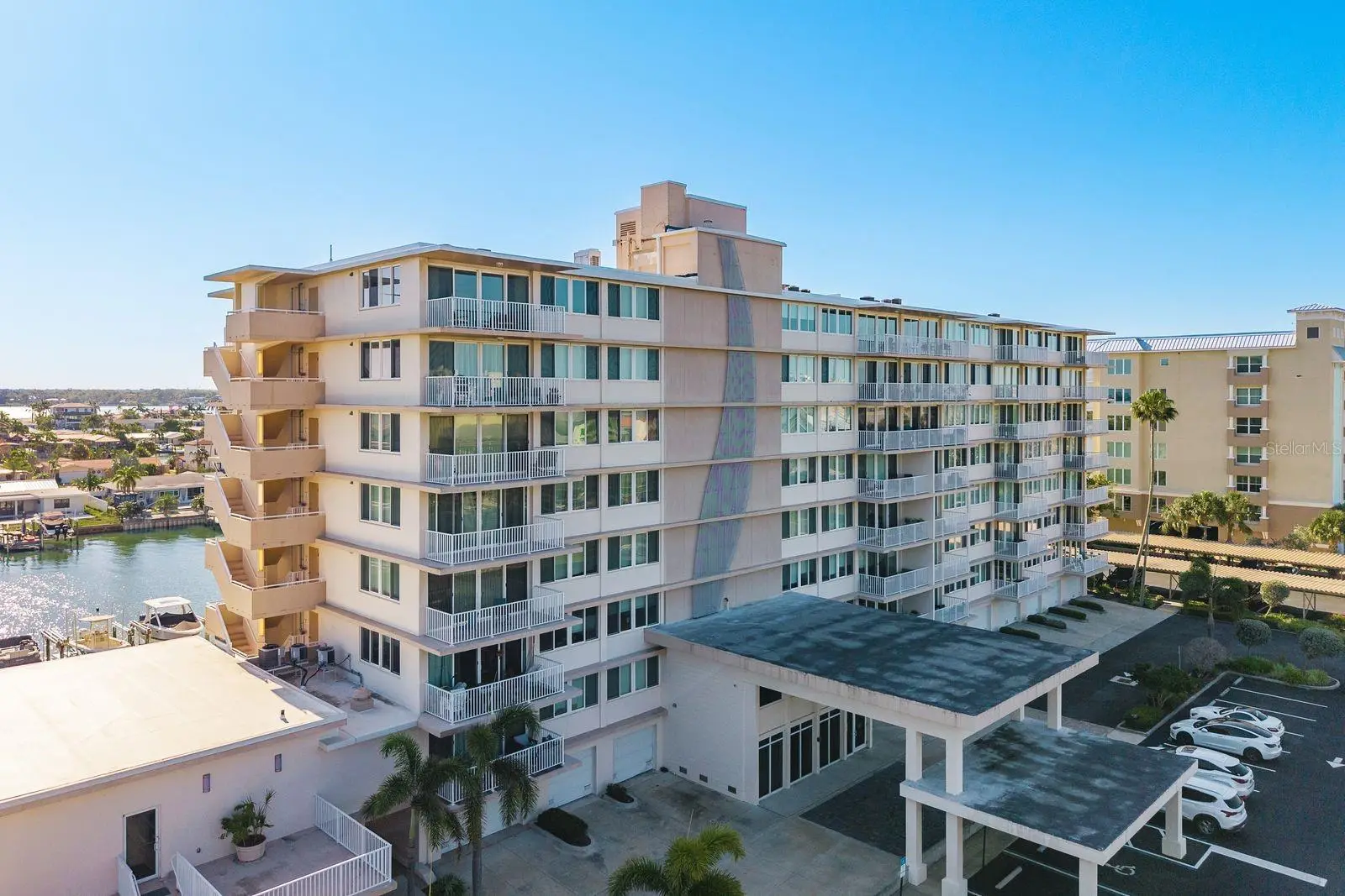 223 Island Way, FL